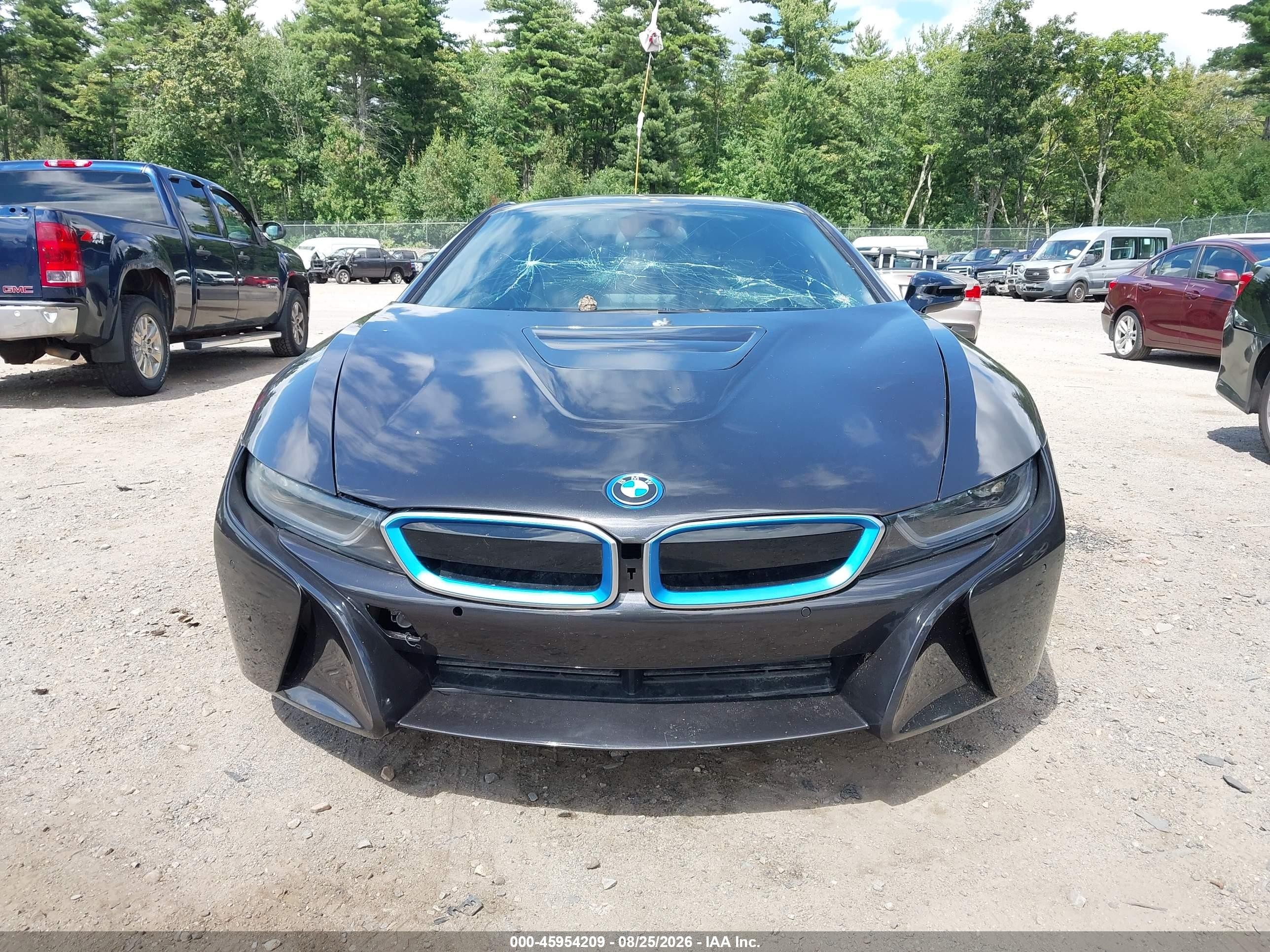 2015 Bmw I8   Черный vin: WBY2Z2C53FV392113