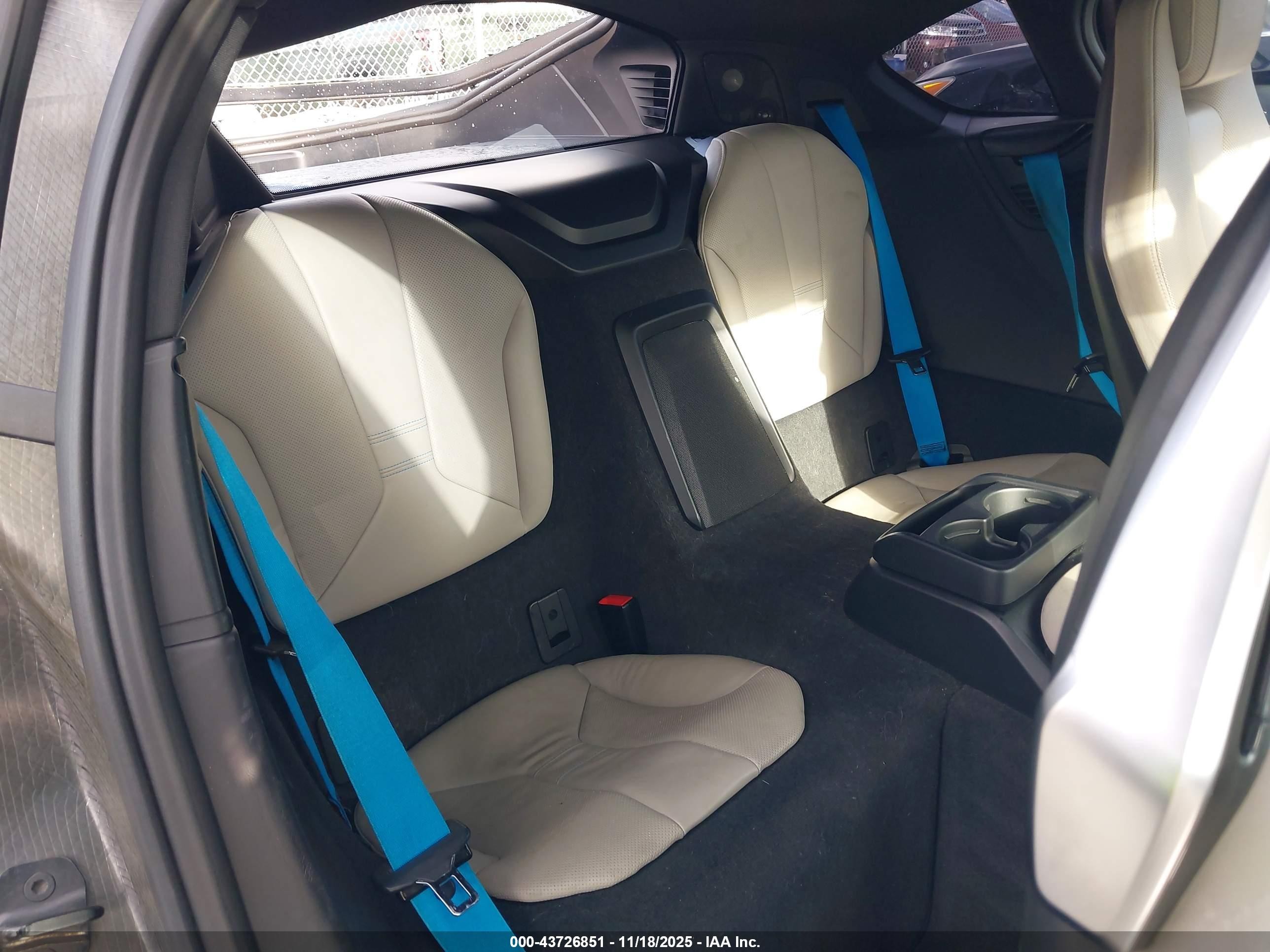 2014 Bmw I8   Black vin: WBY2Z2C54EVX64282