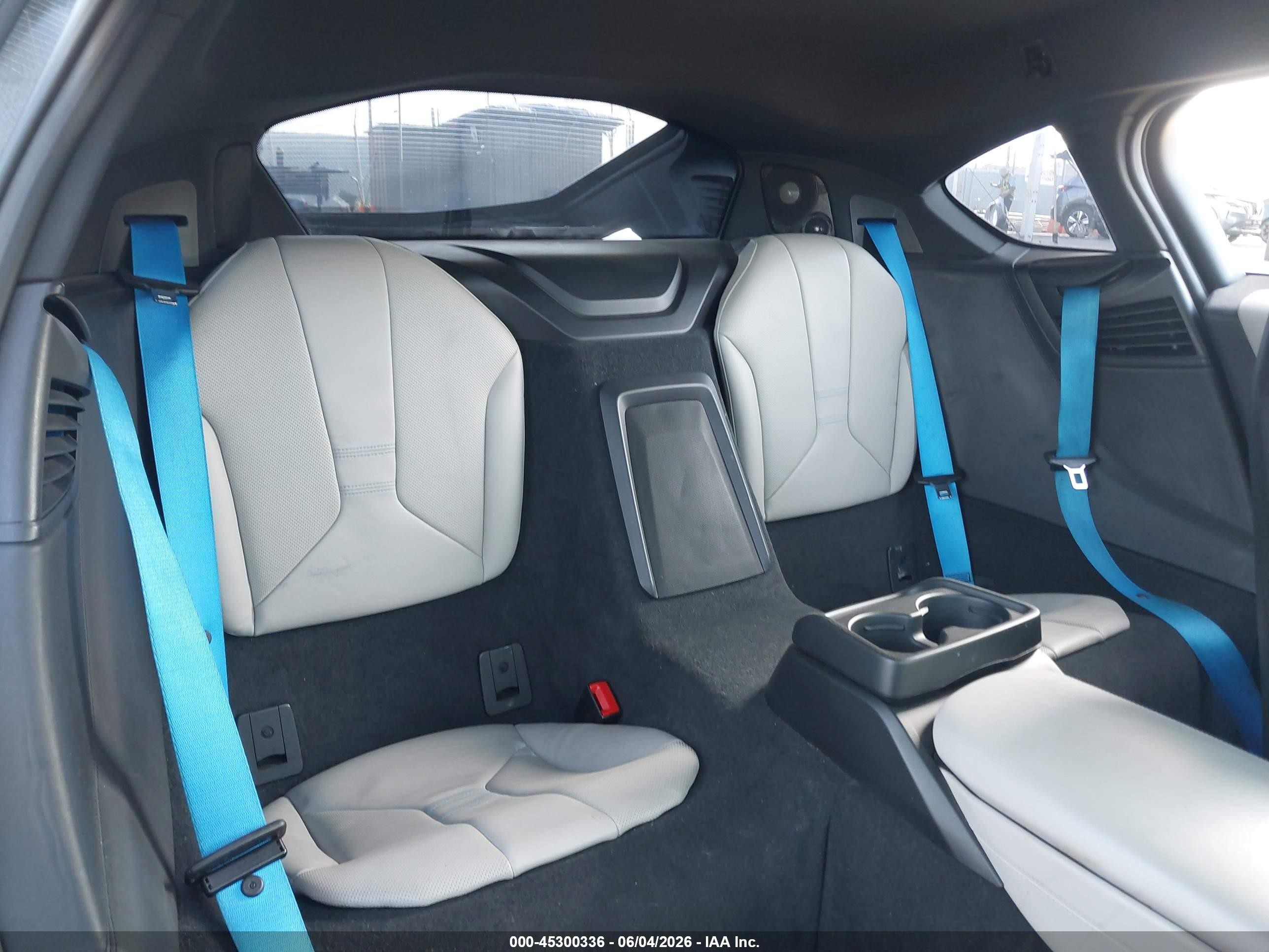2014 Bmw I8   Black vin: WBY2Z2C55EVX64808