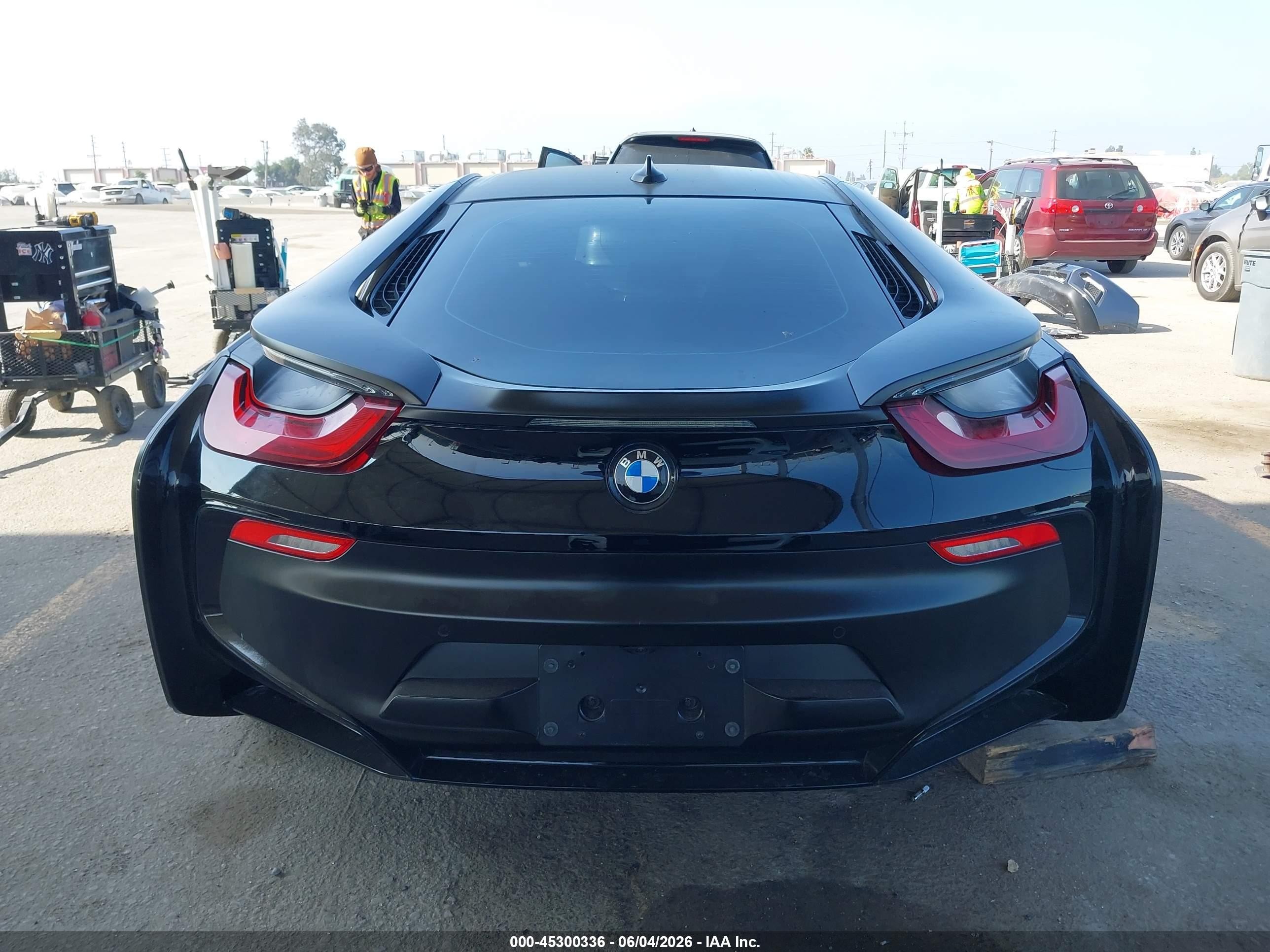 2014 Bmw I8   Black vin: WBY2Z2C55EVX64808