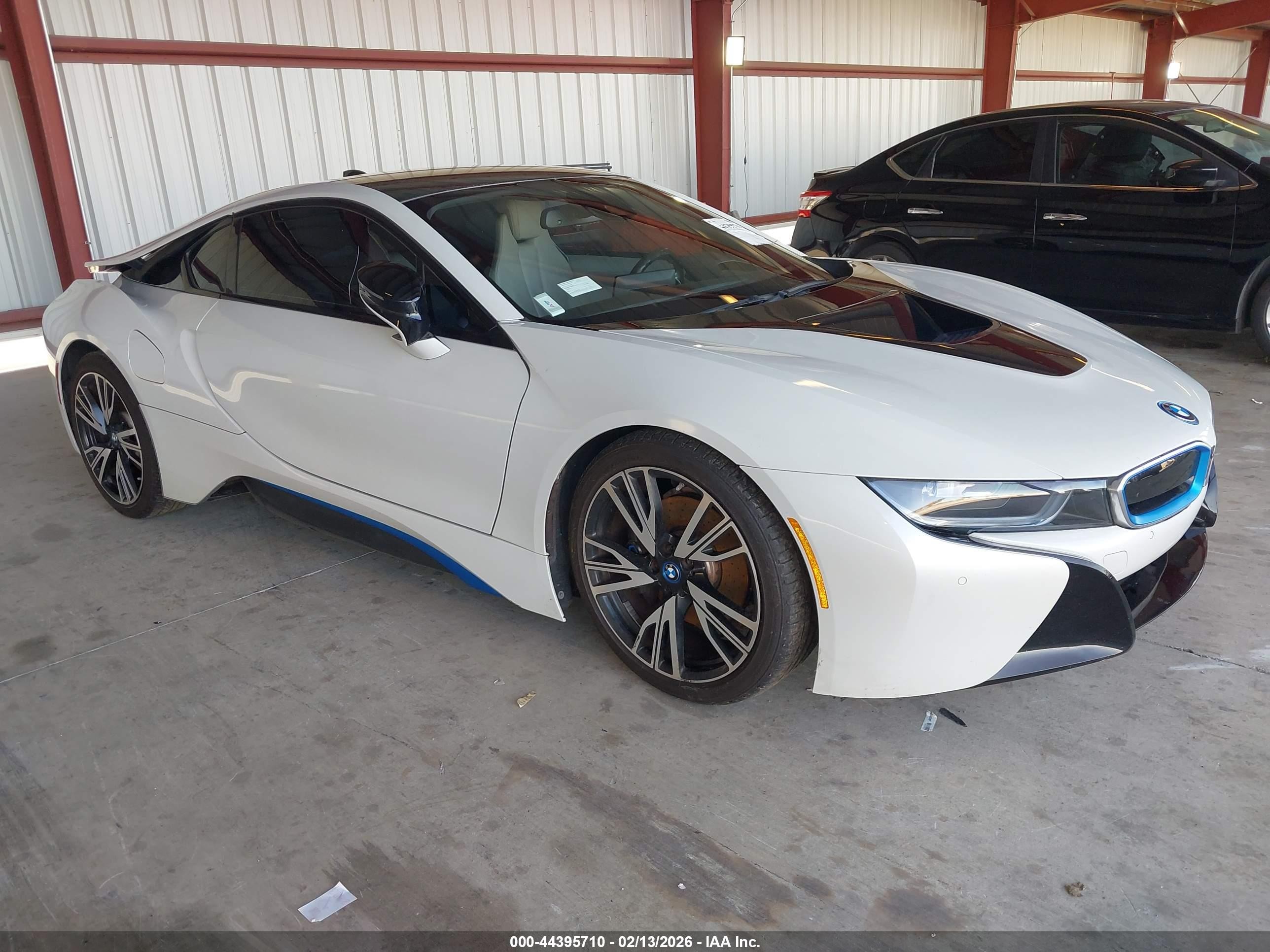 2014 Bmw I8   White vin: WBY2Z2C56EVX64879