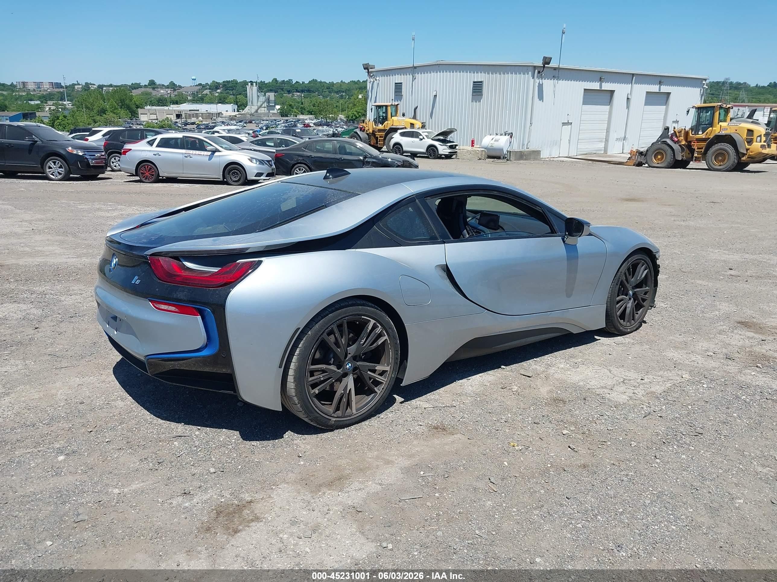 2015 Bmw I8 Silver vin: WBY2Z2C57FV391823