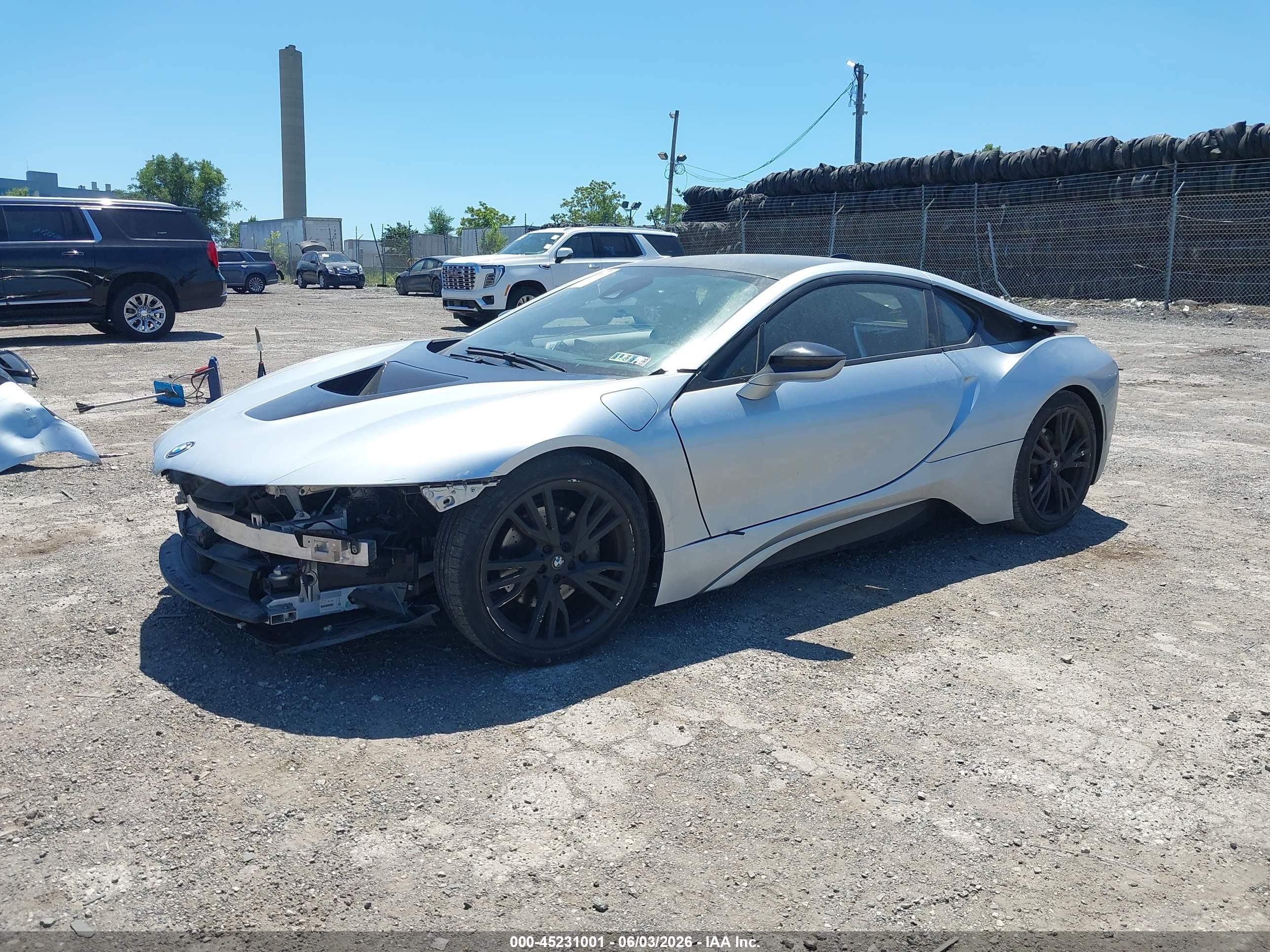 2015 Bmw I8 Silver vin: WBY2Z2C57FV391823