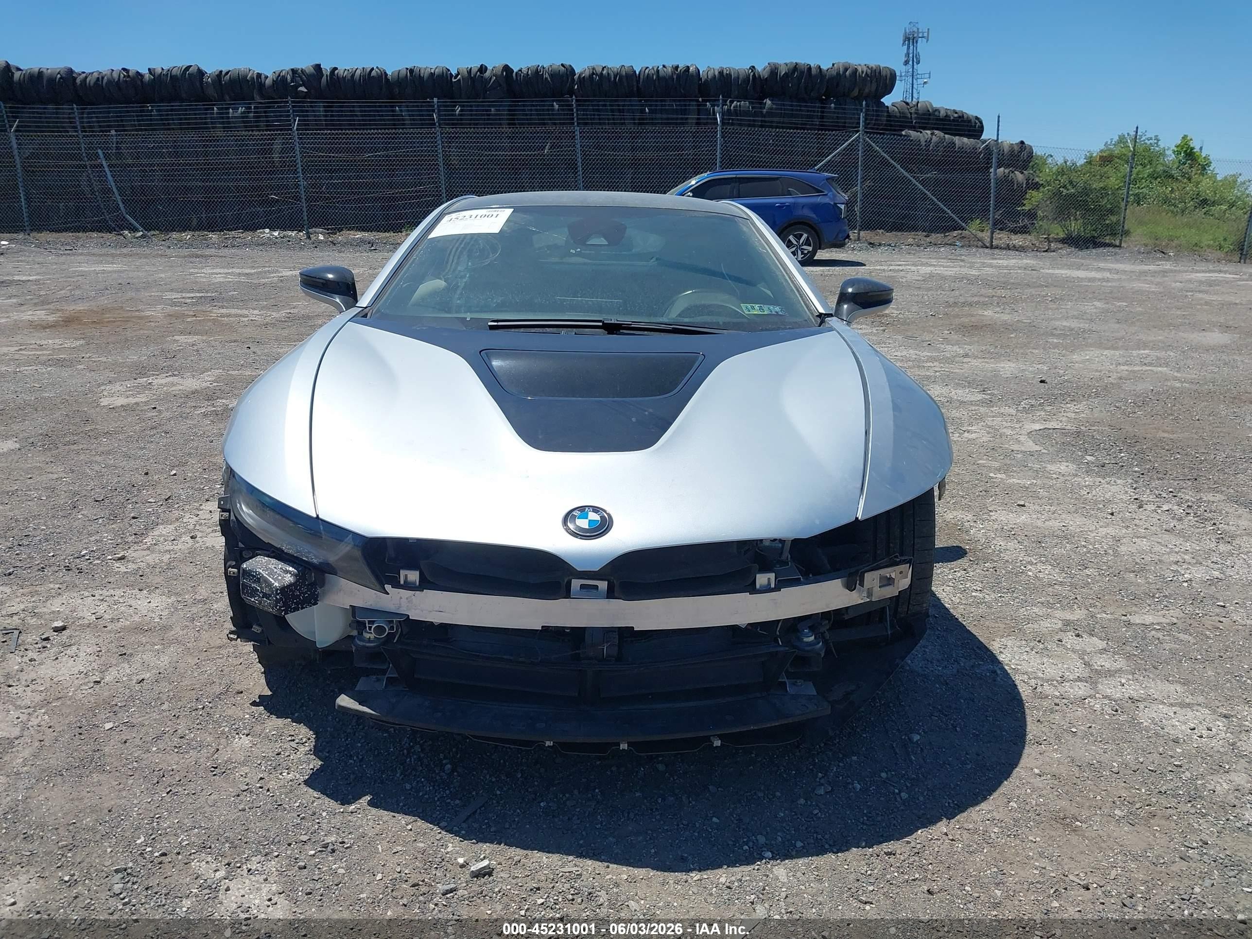 2015 Bmw I8 Silver vin: WBY2Z2C57FV391823