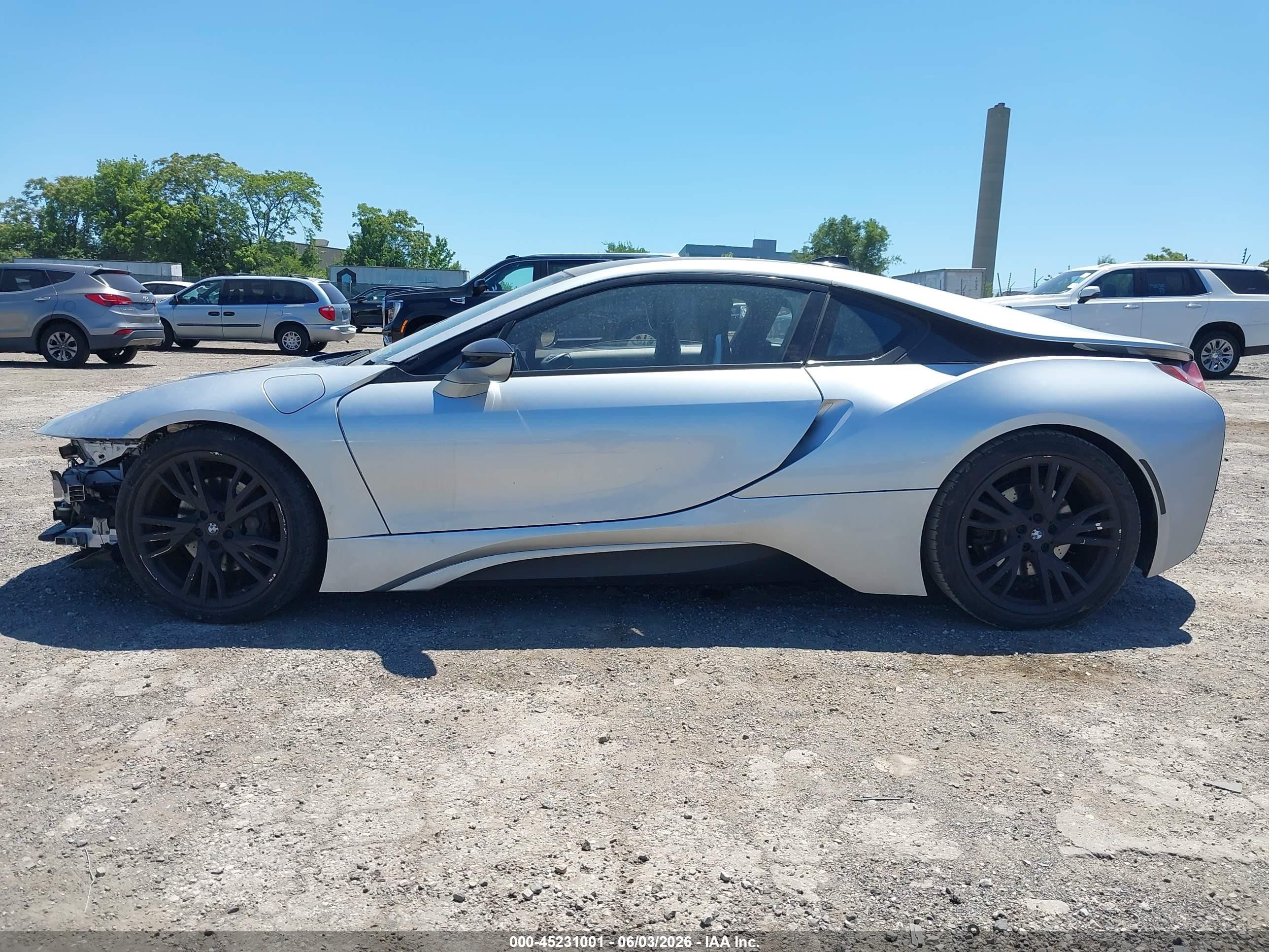 2015 Bmw I8 Silver vin: WBY2Z2C57FV391823