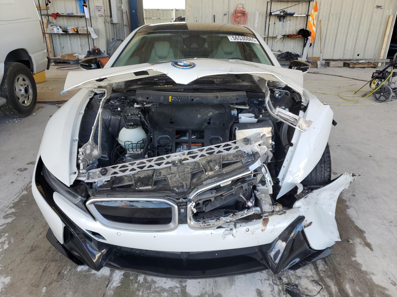 2020 Bmw I8    Белый vin: WBY2Z4C03L7F90631