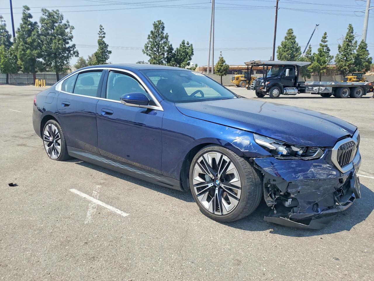 2024 Bmw I5 Edrive 40 Blue vin: WBY33FK06RCR56582