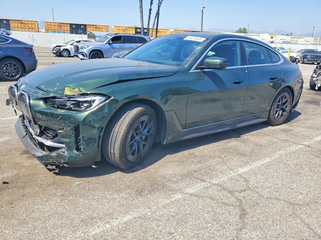 2024 Bmw I4 Edrive 35 Зеленый vin: WBY43AW04RFT39696