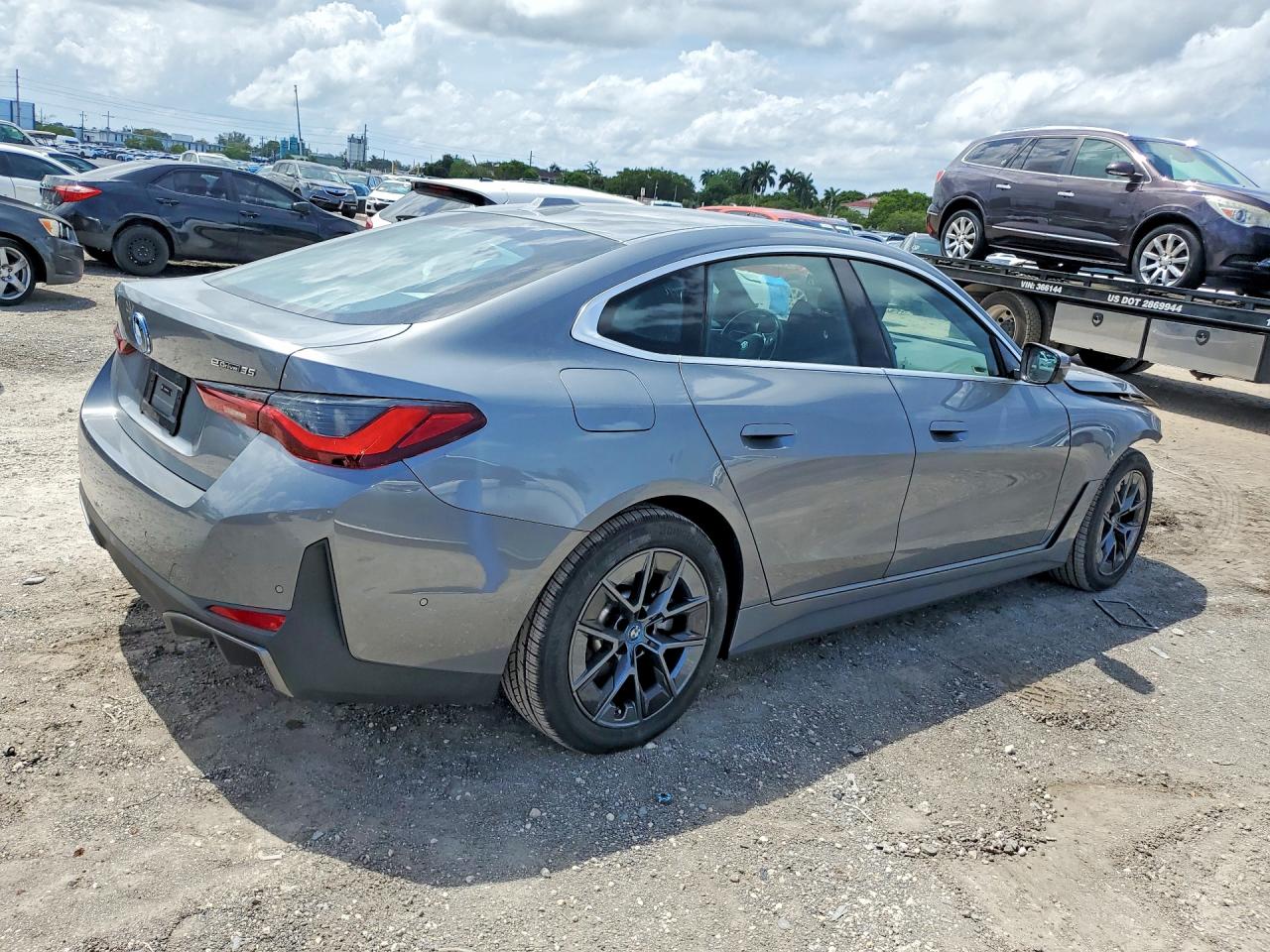 2024 Bmw I4 Edrive 35 Gray vin: WBY43AW05RFS76205