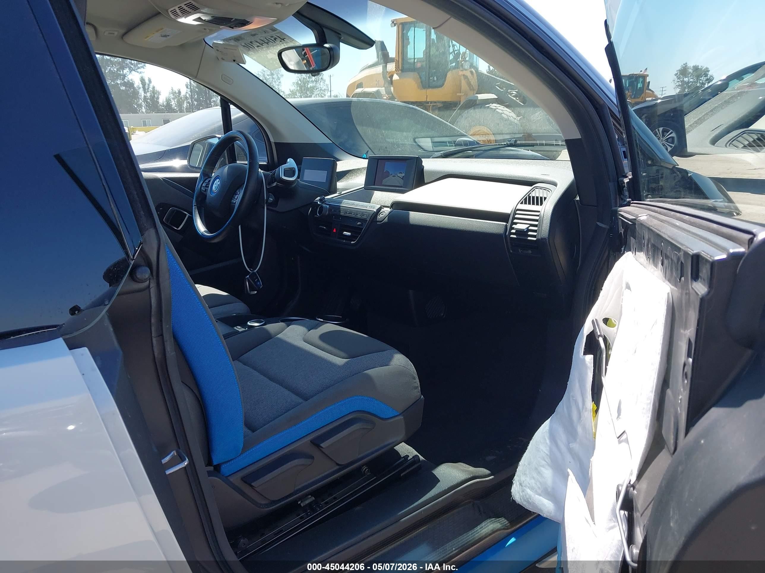2019 Bmw I3 120ah W/range Extender Белый vin: WBY8P4C53K7D37108