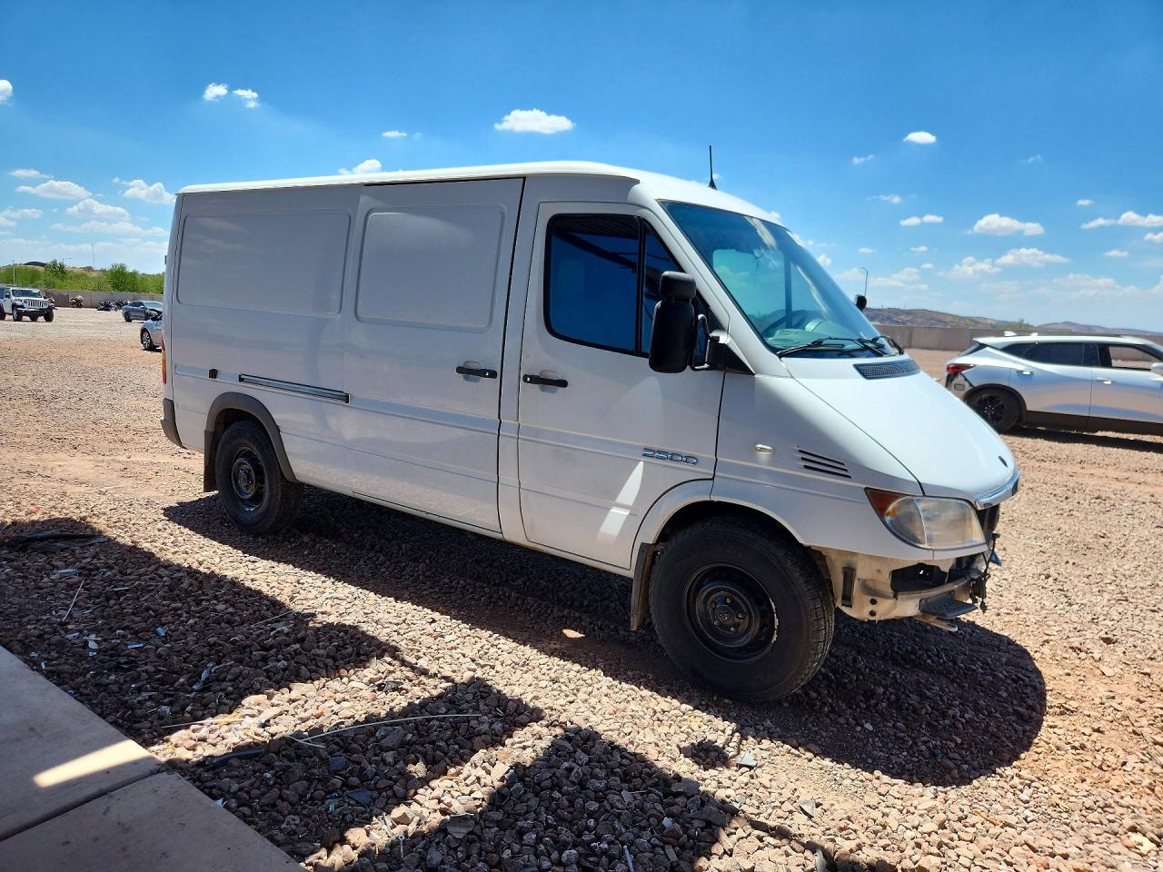 2006 Dodge Sprinter 2500 White vin: WD0PD644365934045