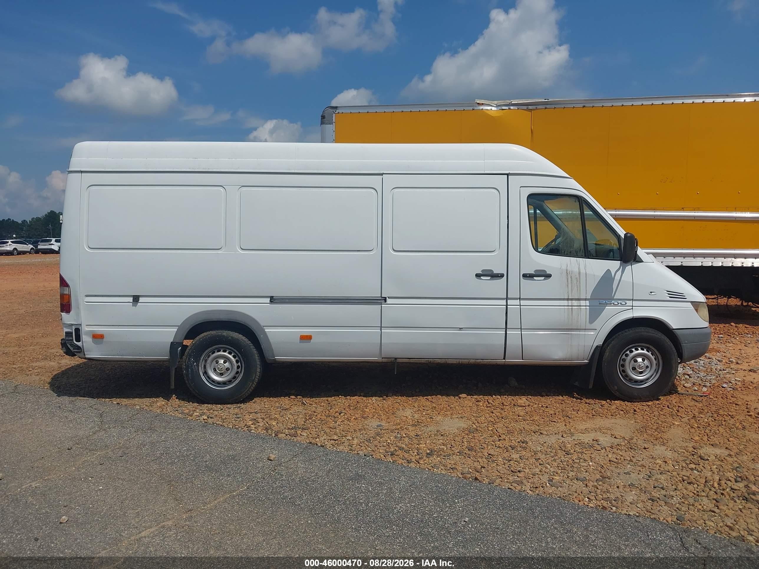2006 Dodge Sprinter Van 2500 Shc White vin: WD0PD744365961221