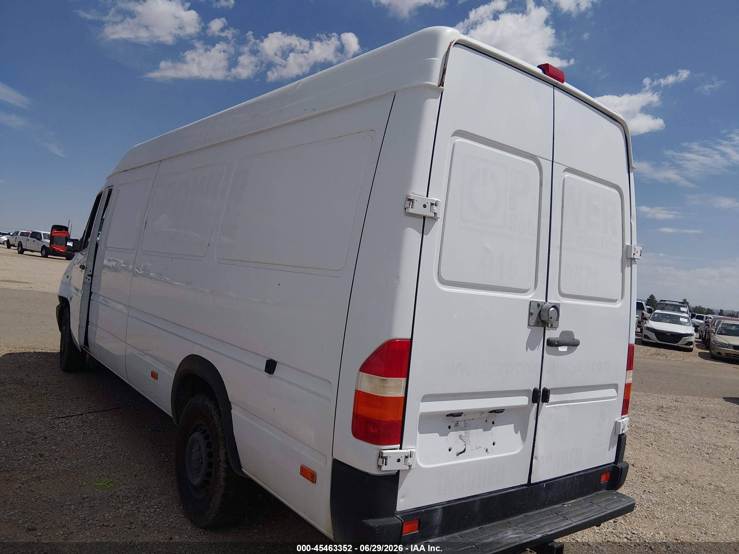 2006 Dodge Sprinter Van 2500 Shc White vin: WD0PD744765929968