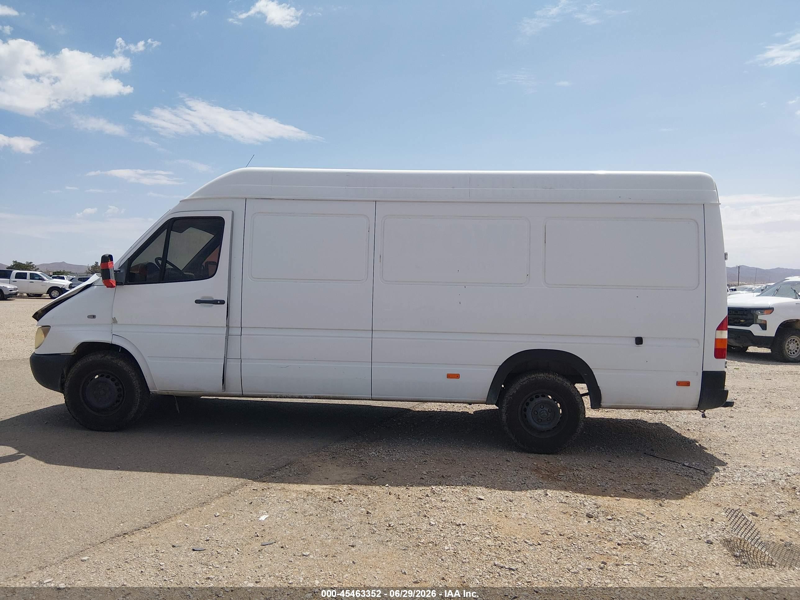 2006 Dodge Sprinter Van 2500 Shc White vin: WD0PD744765929968