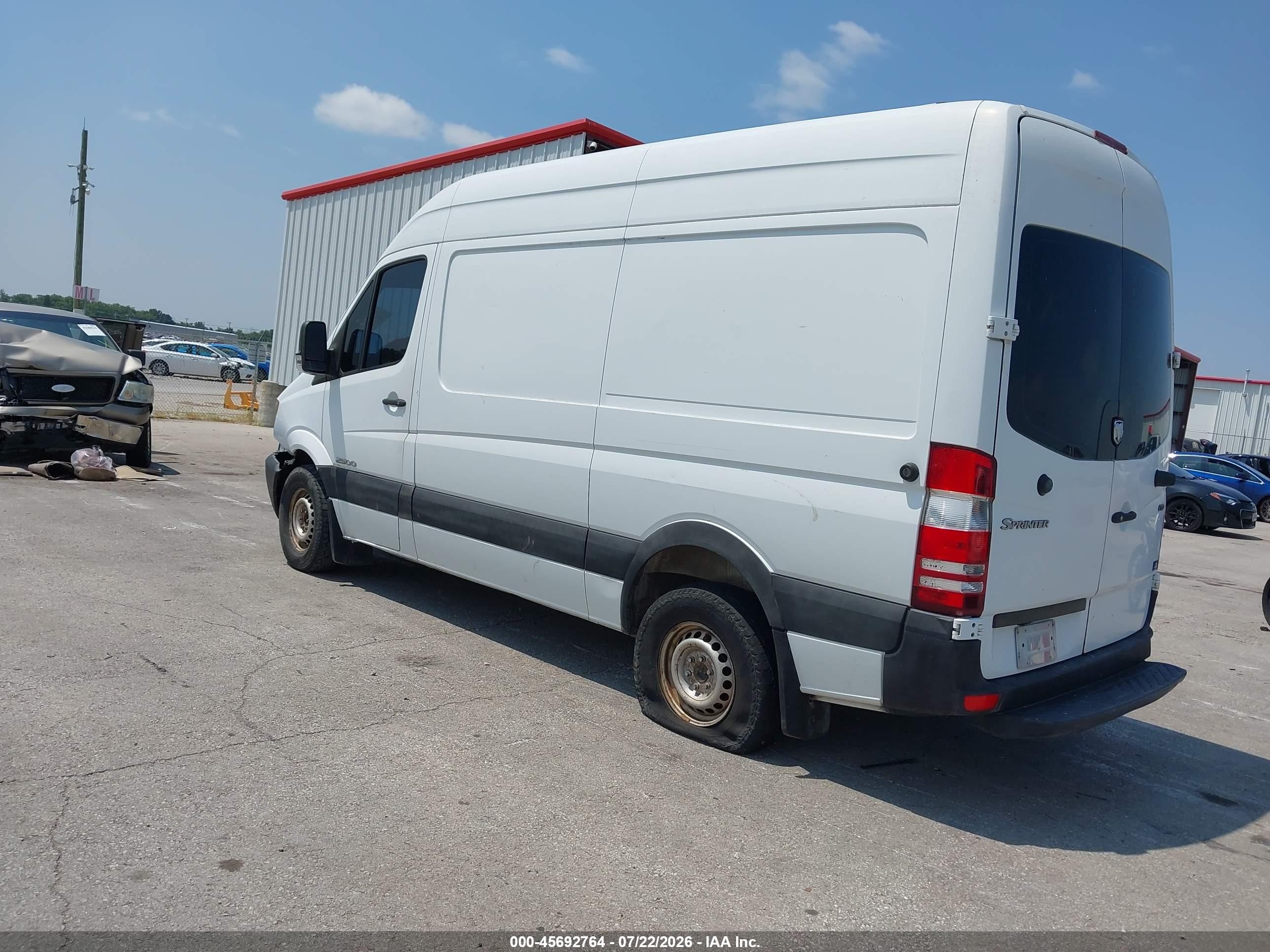 2007 Dodge Sprinter Van 2500   White vin: WD0PE745075195794