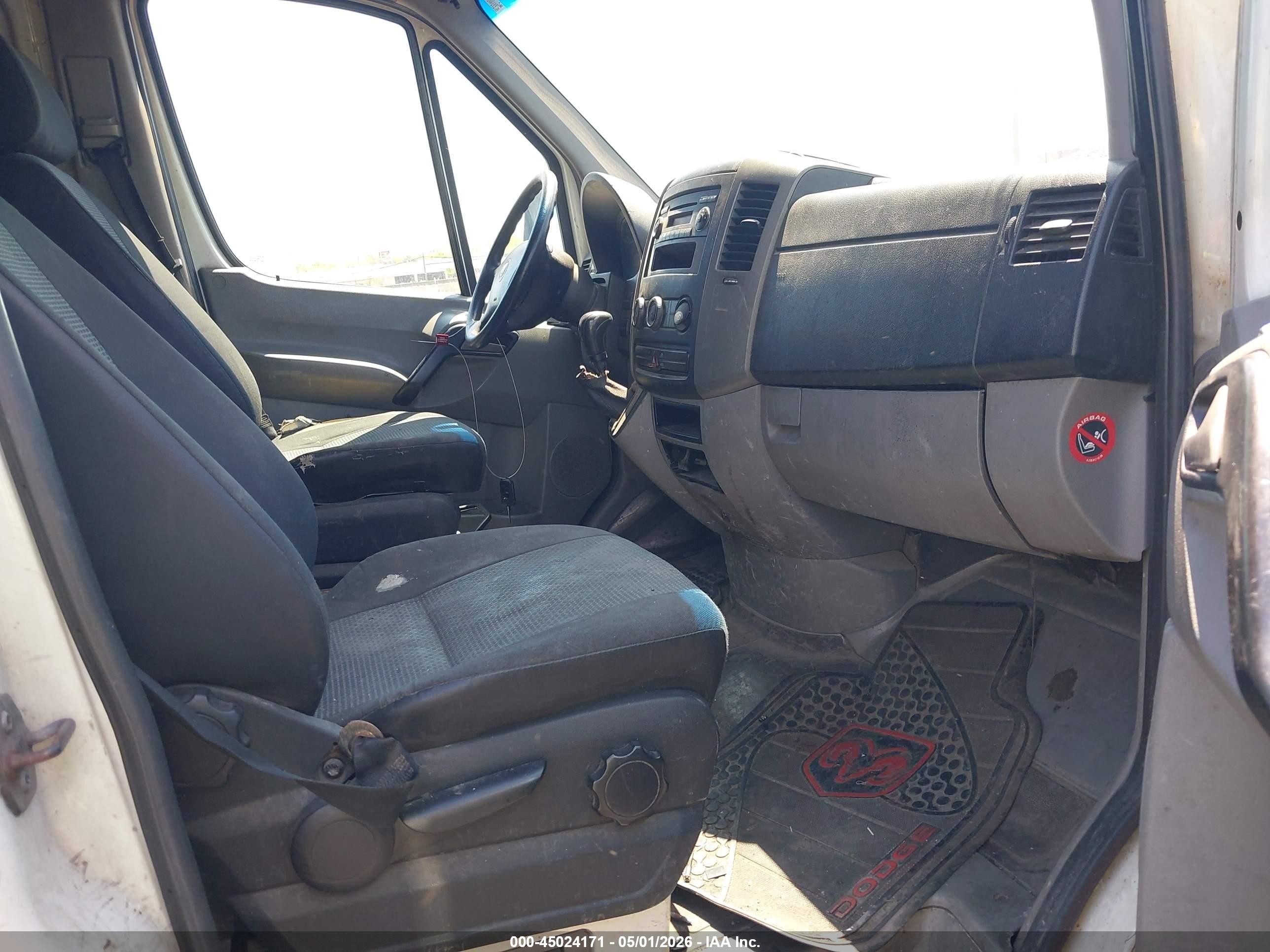 2007 Dodge Sprinter Van 2500   White vin: WD0PE745075210987
