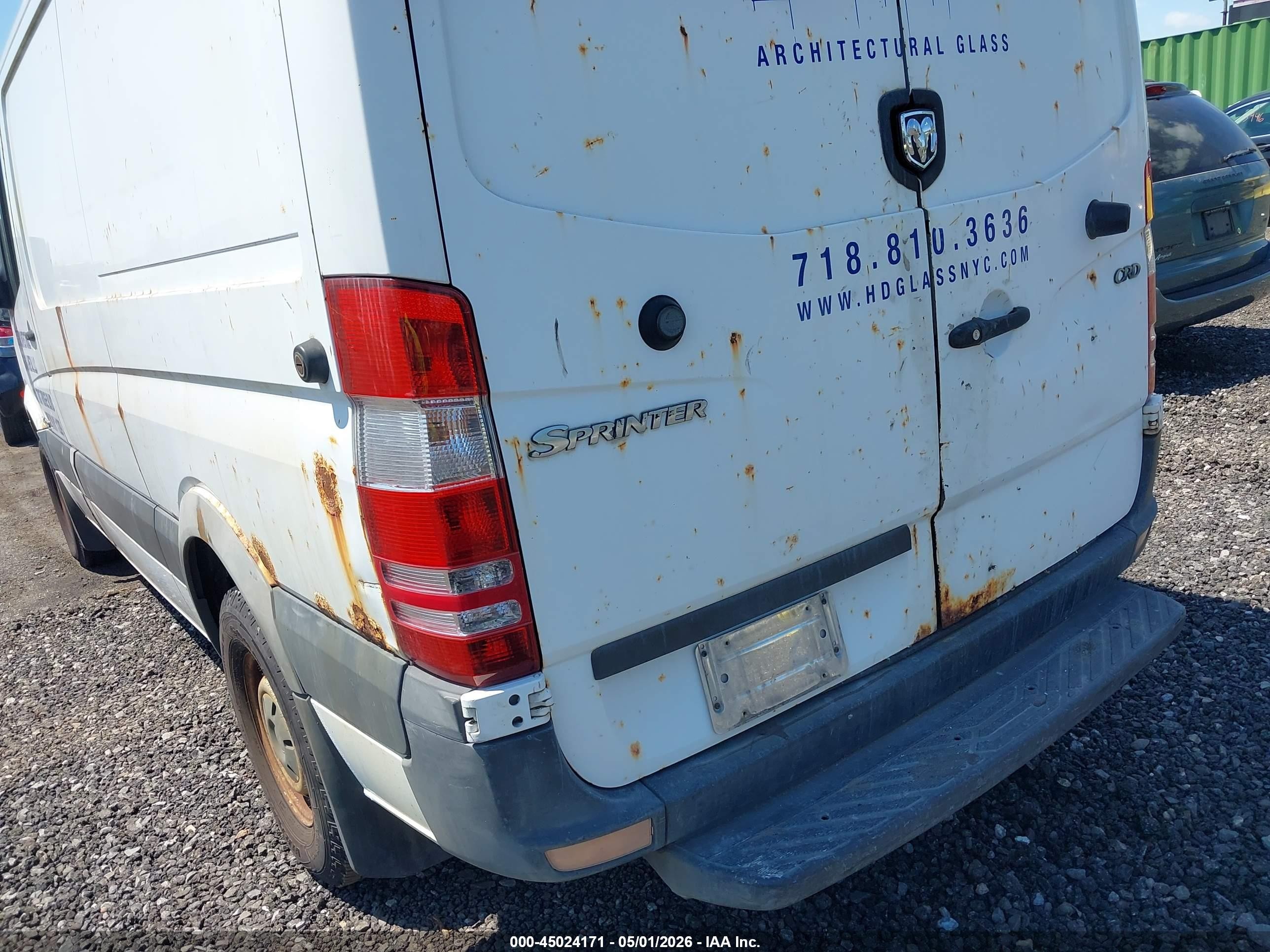 2007 Dodge Sprinter Van 2500   White vin: WD0PE745075210987