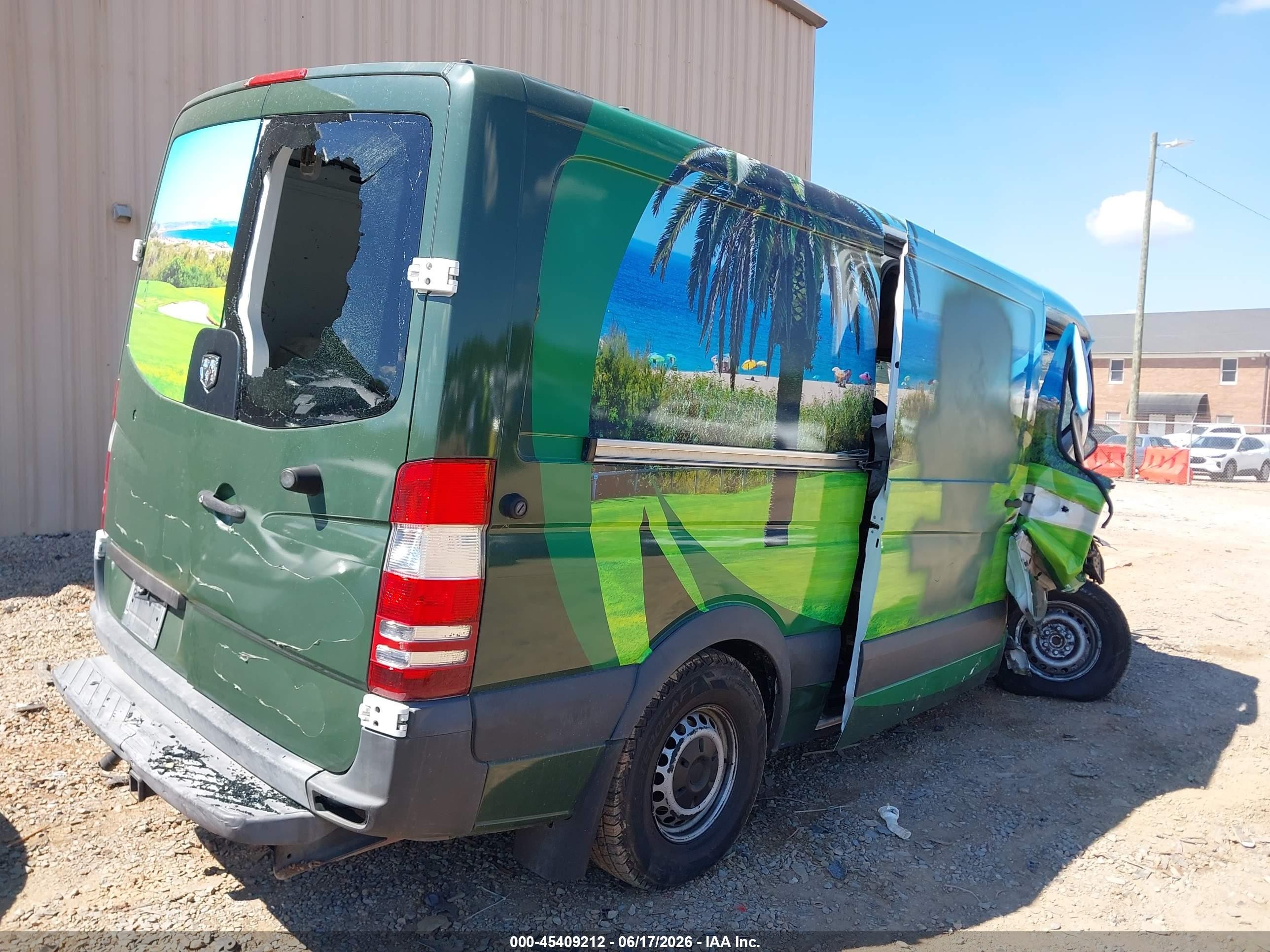 2008 Dodge Sprinter Van 2500   Green vin: WD0PE745185287062