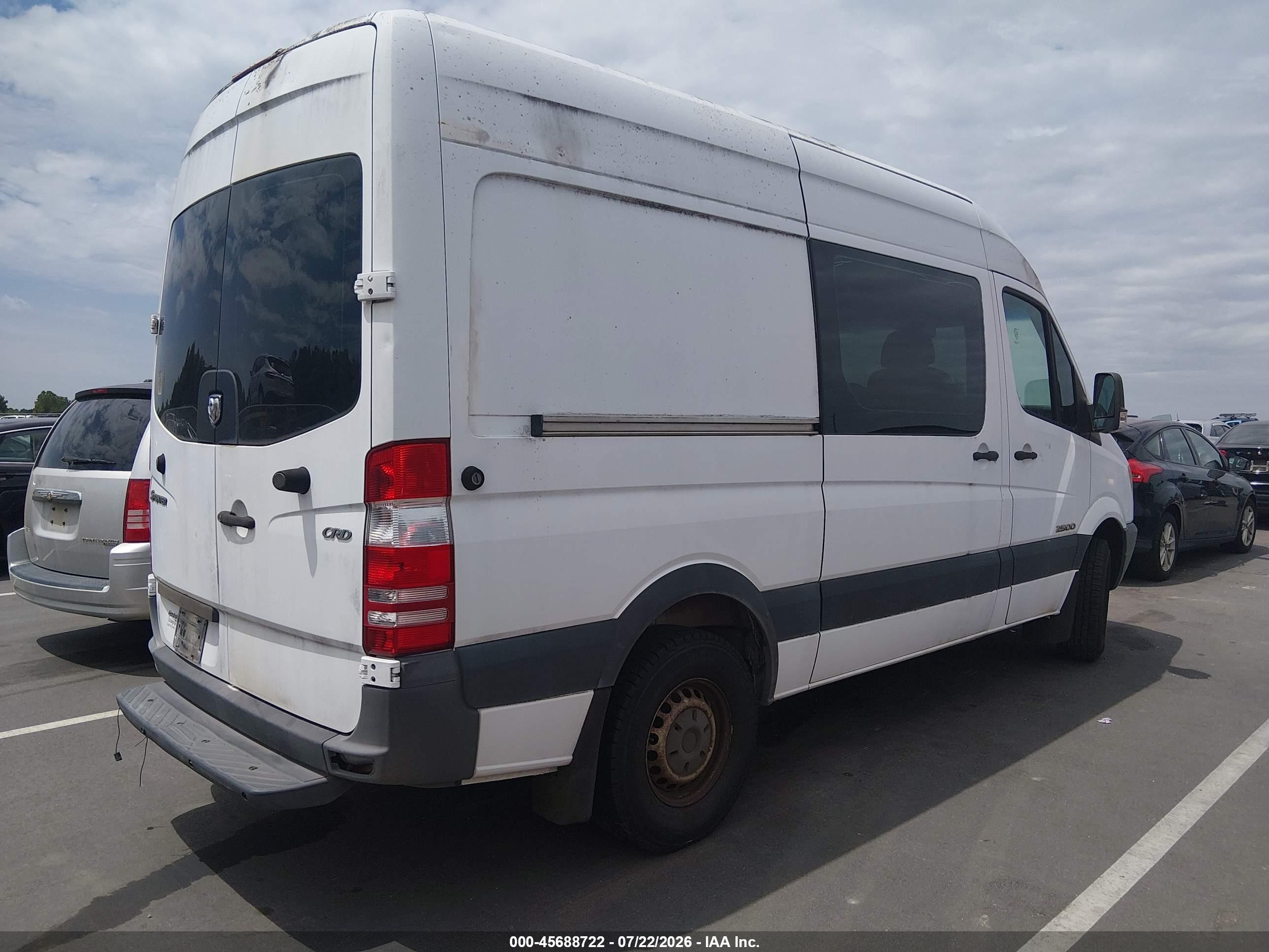 2007 Dodge Sprinter Van 2500   White vin: WD0PE745875208968