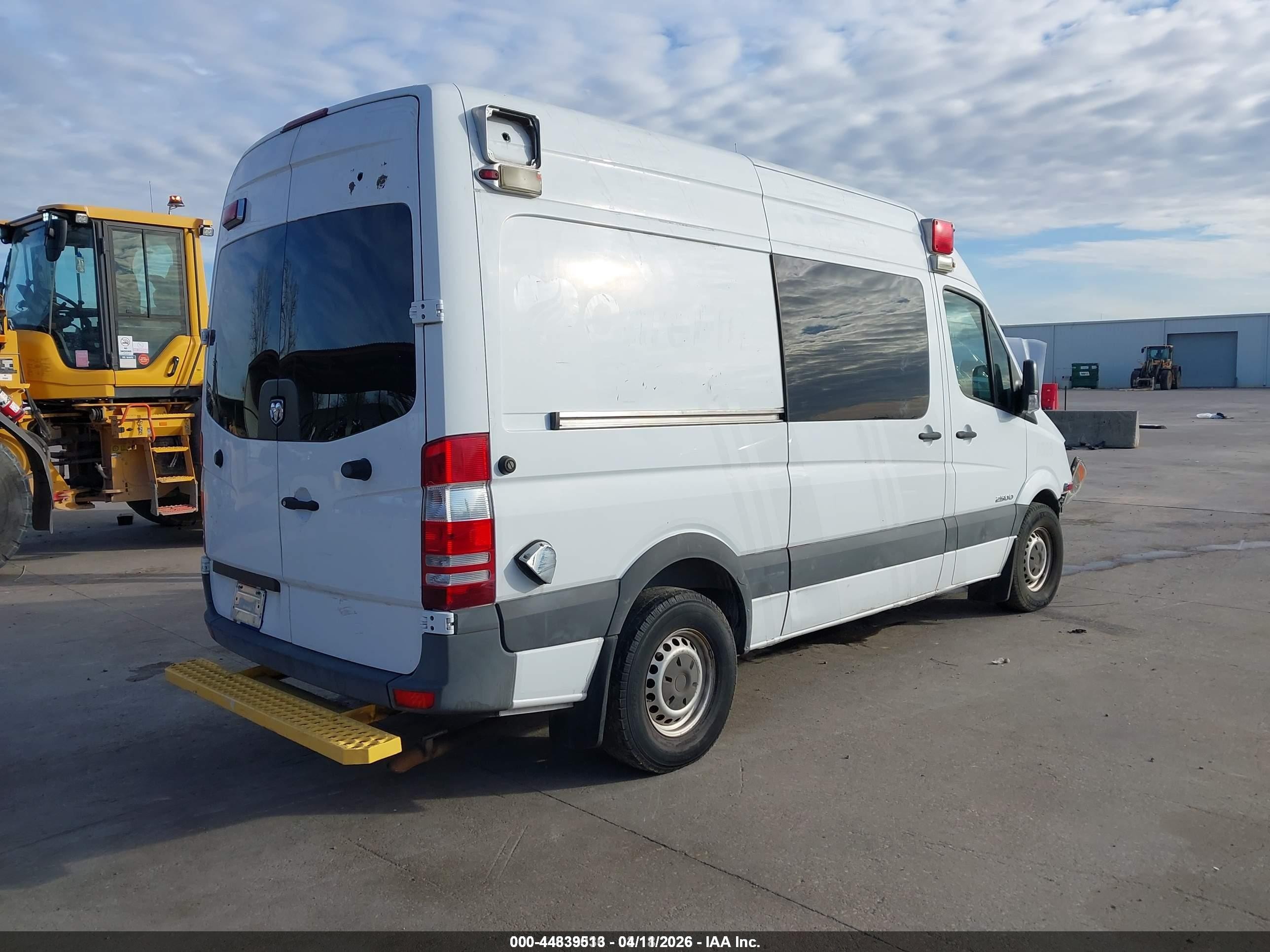 2009 Dodge Sprinter 2500 White vin: WD0PE7AD595421522