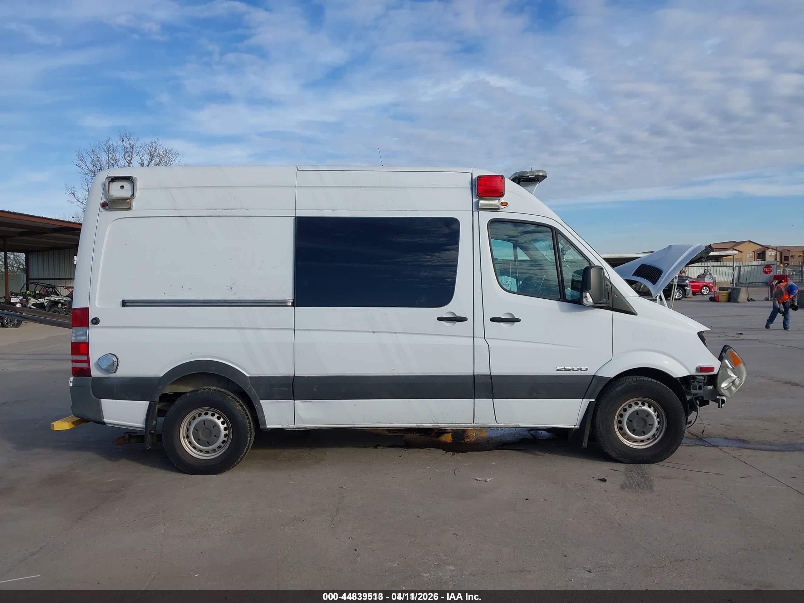 2009 Dodge Sprinter 2500 White vin: WD0PE7AD595421522