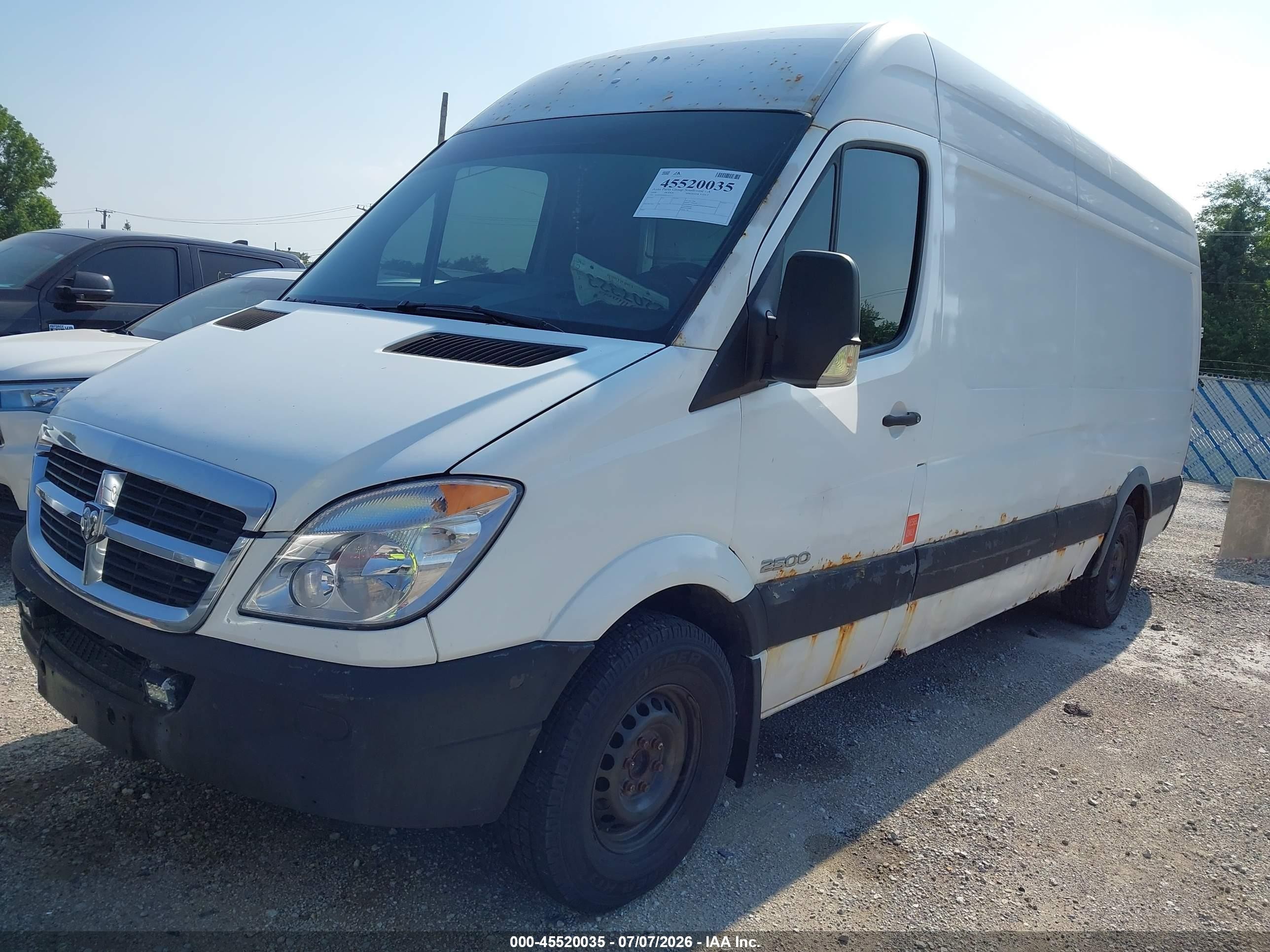 2008 Dodge Sprinter Van 2500 High Roof White vin: WD0PE845185261213