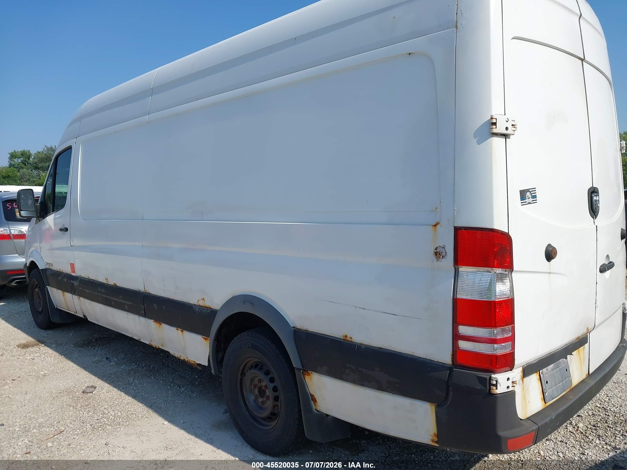 2008 Dodge Sprinter Van 2500 High Roof White vin: WD0PE845185261213