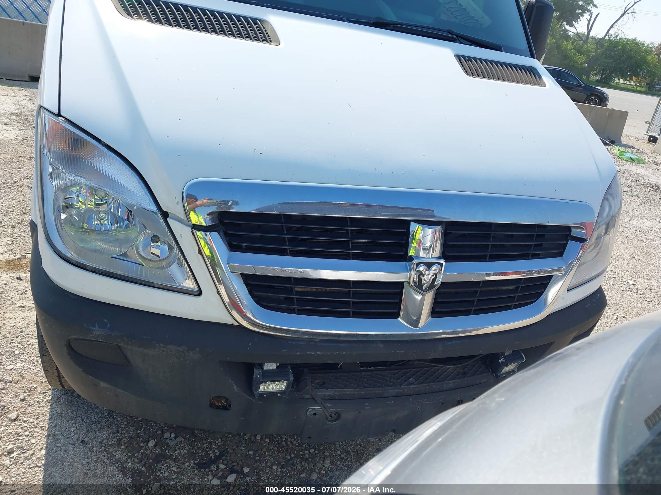 2008 Dodge Sprinter Van 2500 High Roof White vin: WD0PE845185261213