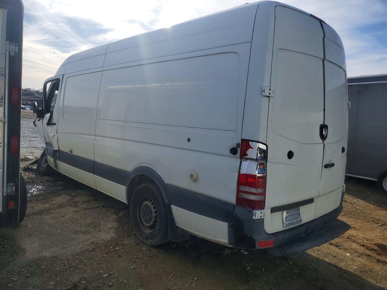 2008 Dodge Sprinter 2500 White vin: WD0PE845285237518