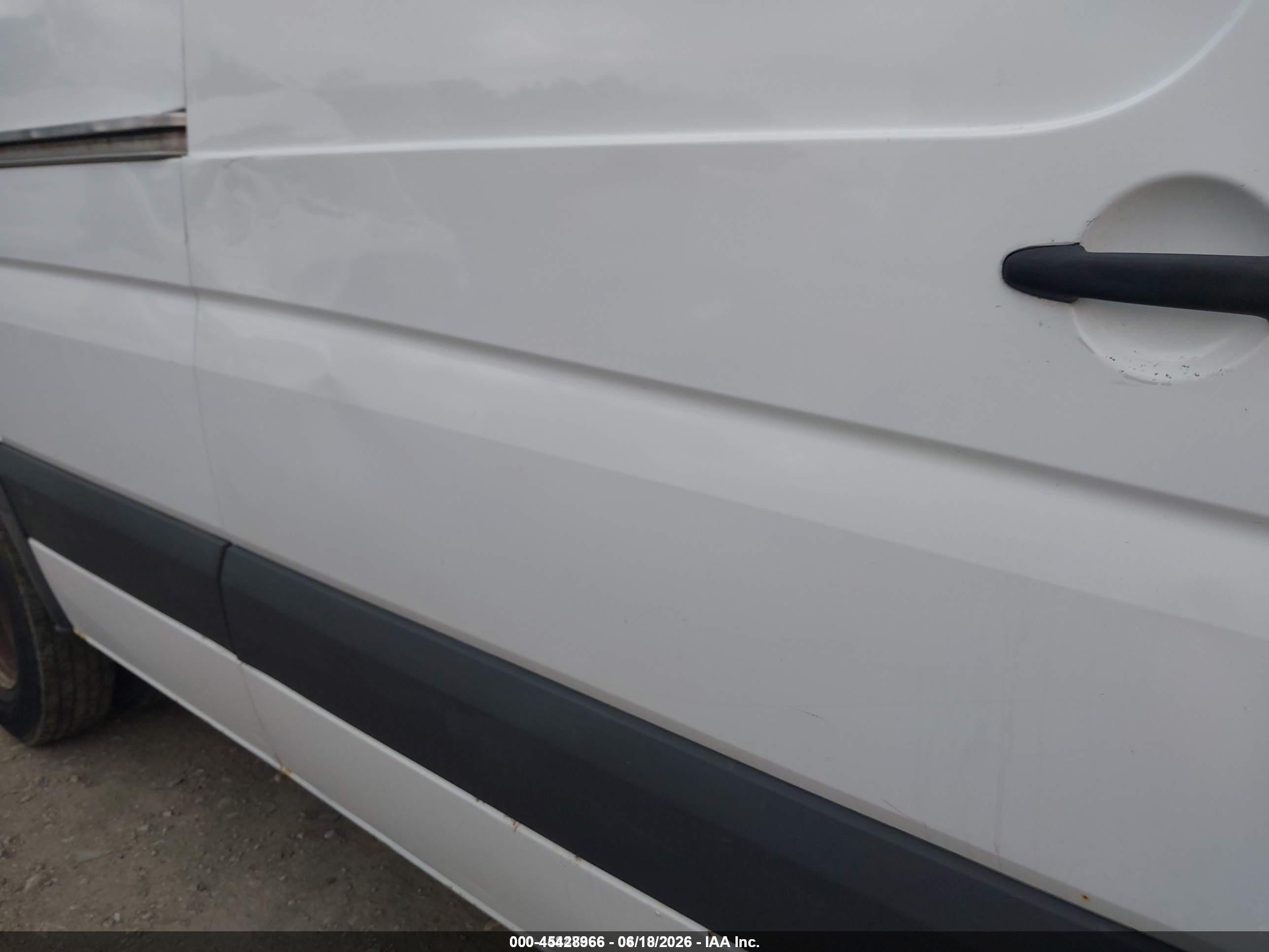2007 Dodge Sprinter Van 3500 High Roof White vin: WD0PF145275218373