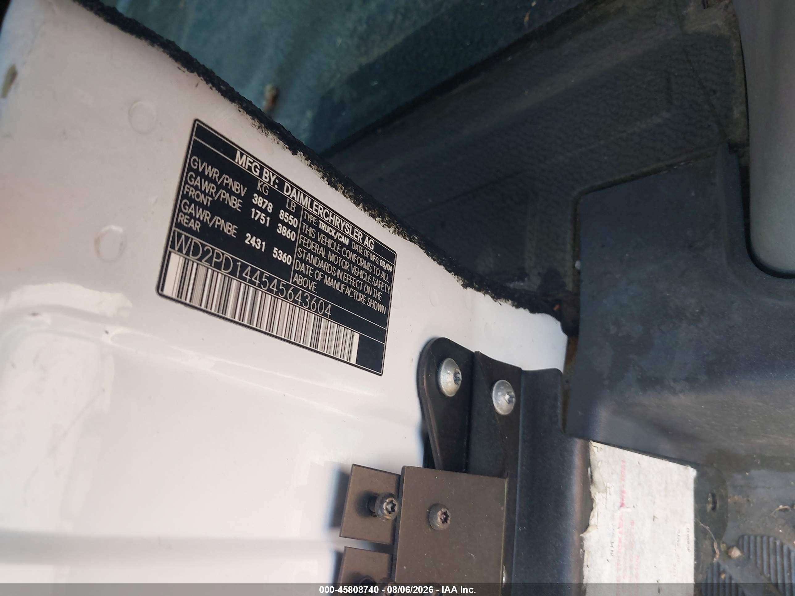 2004 Dodge Sprinter Van 2500   White vin: WD2PD144545643604