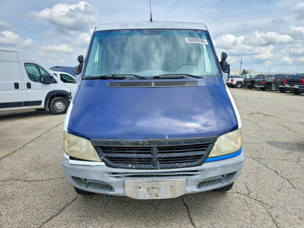 2004 Dodg Sprinter 2 Двухцветный vin: WD2PD643945596405