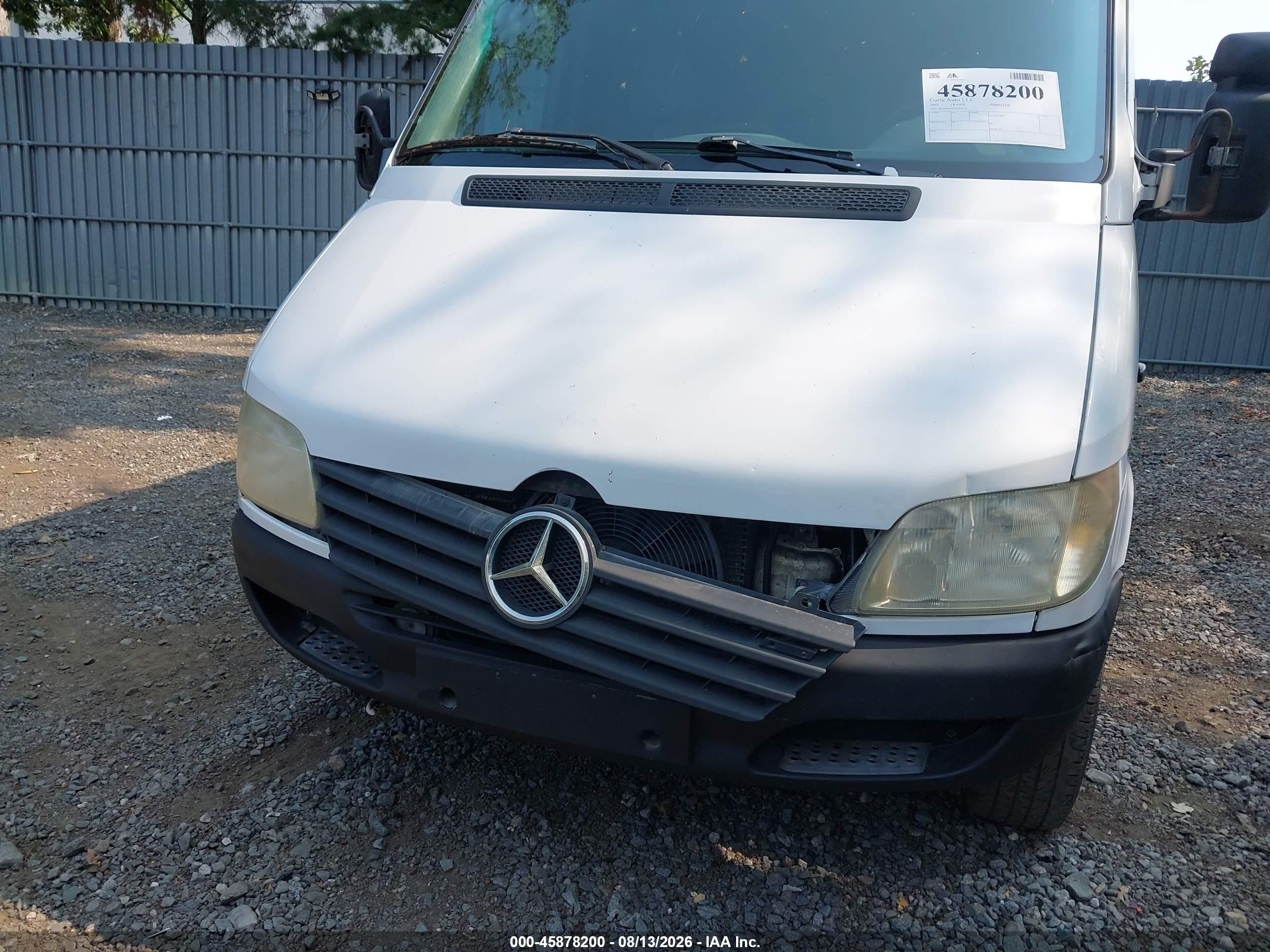 2005 Dodge Sprinter Hc White vin: WD2PD644755761121