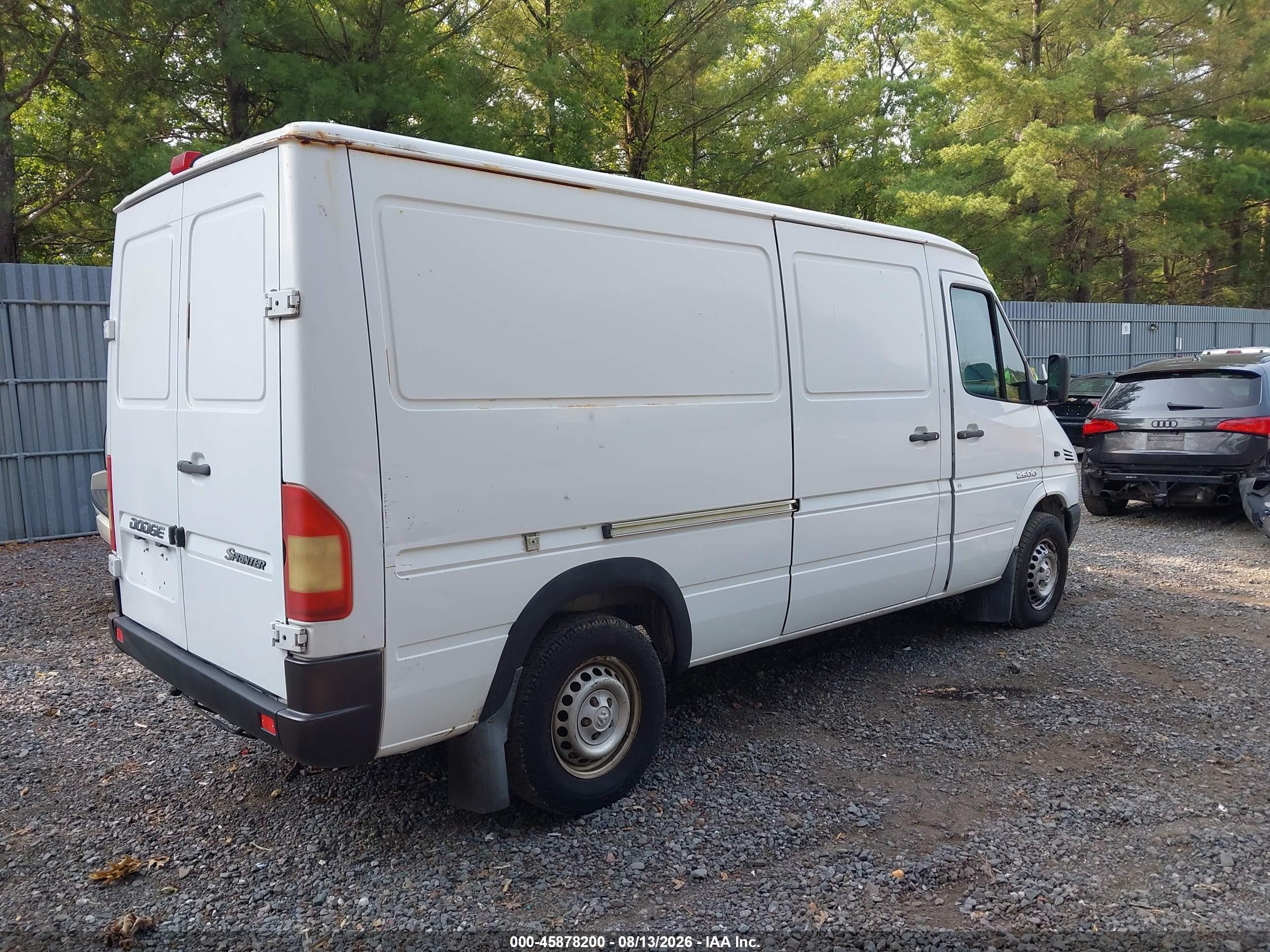 2005 Dodge Sprinter Hc White vin: WD2PD644755761121