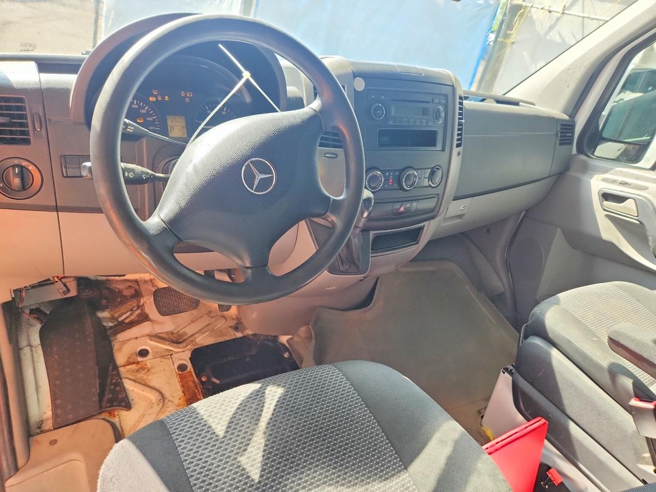 2013 Mercedes-benz Sprinter 2500 White vin: WD3BE7CC2D5734795