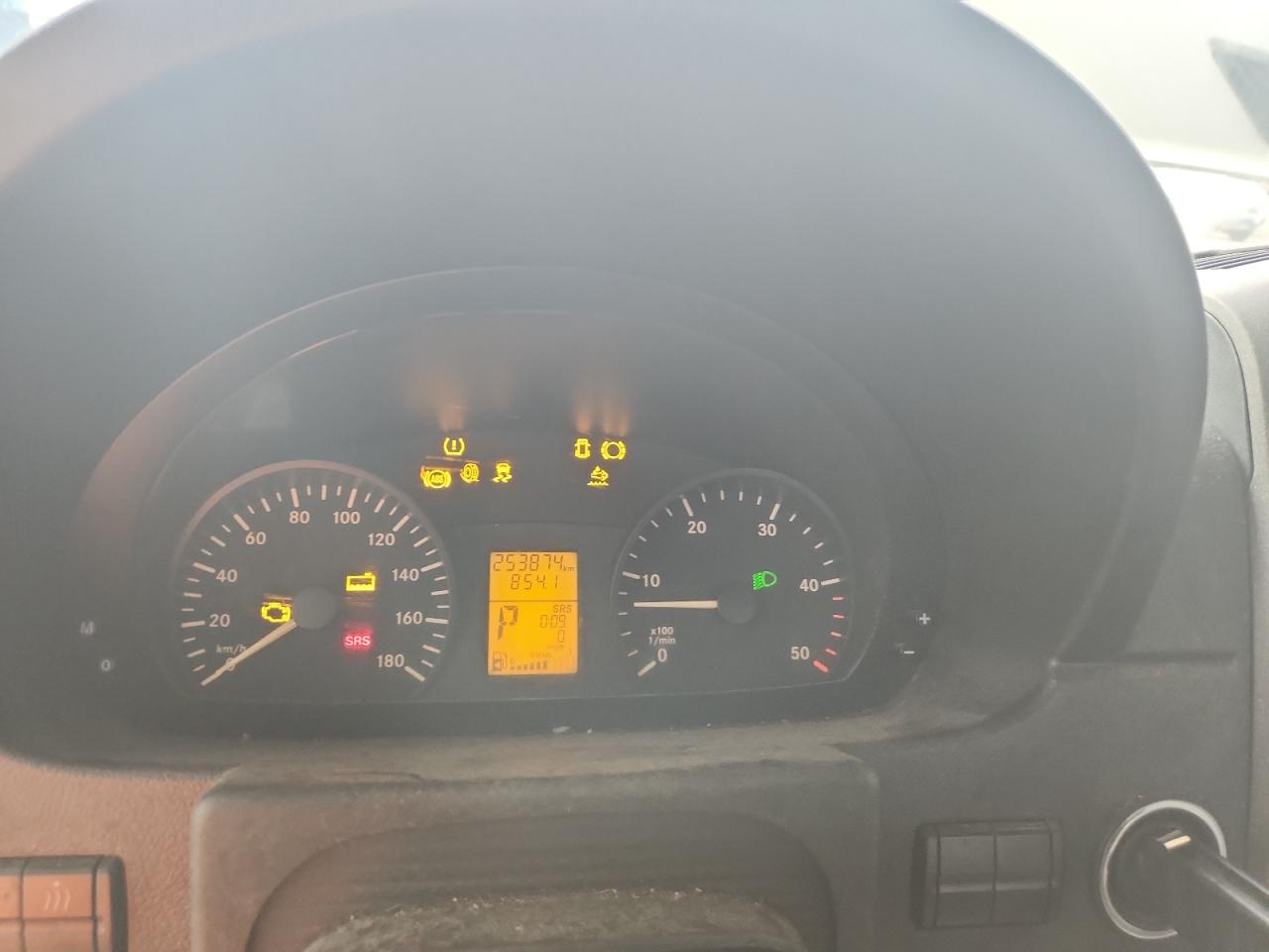 2013 Mercedes-benz Sprinter 2500 White vin: WD3BE7CC2D5734795 Damage: Warning Light - Engine, On, Unacceptable