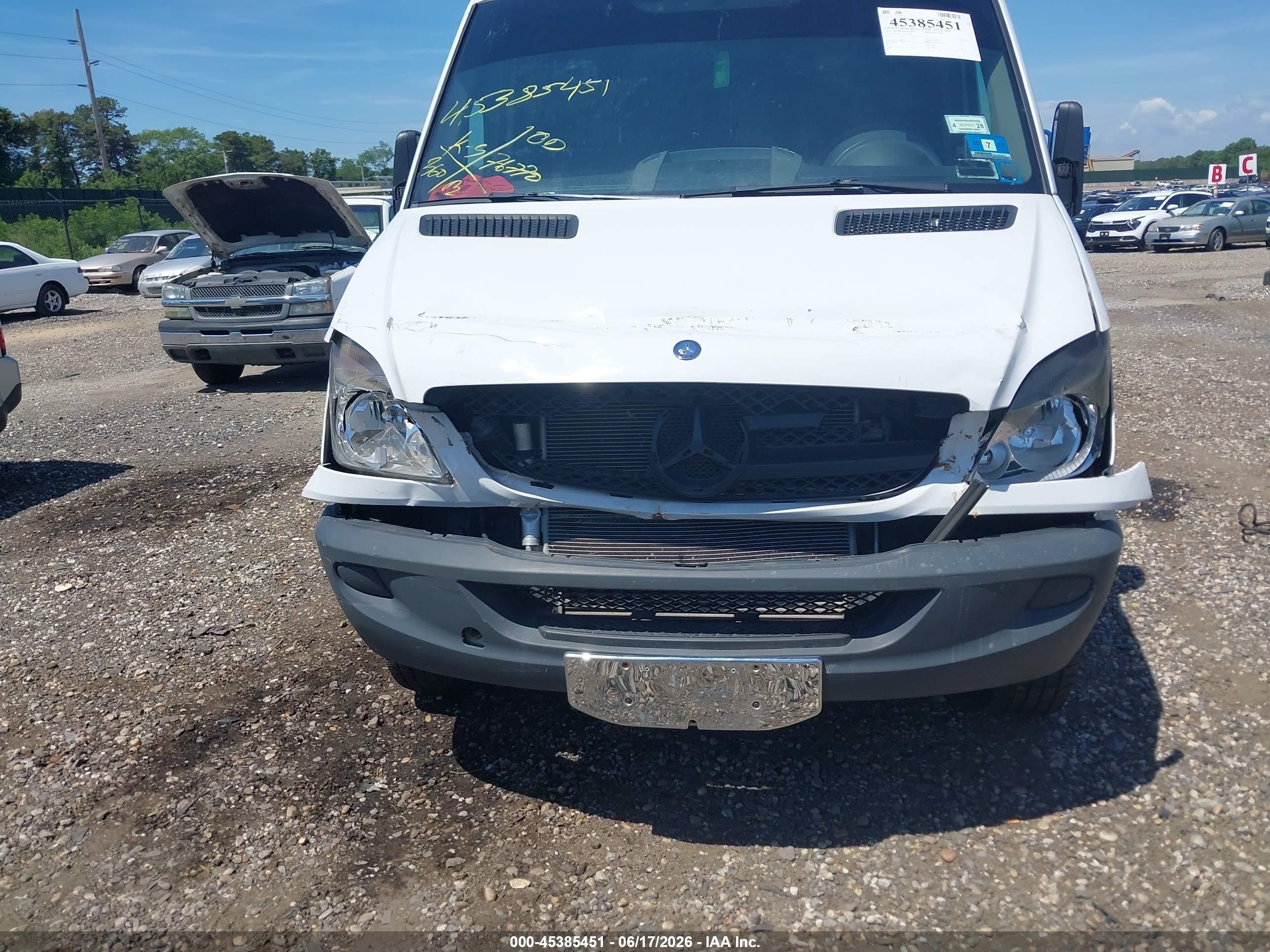 2011 Mercedes-benz Sprinter 2500 Normal Roof White vin: WD3PE7CC0B5557490