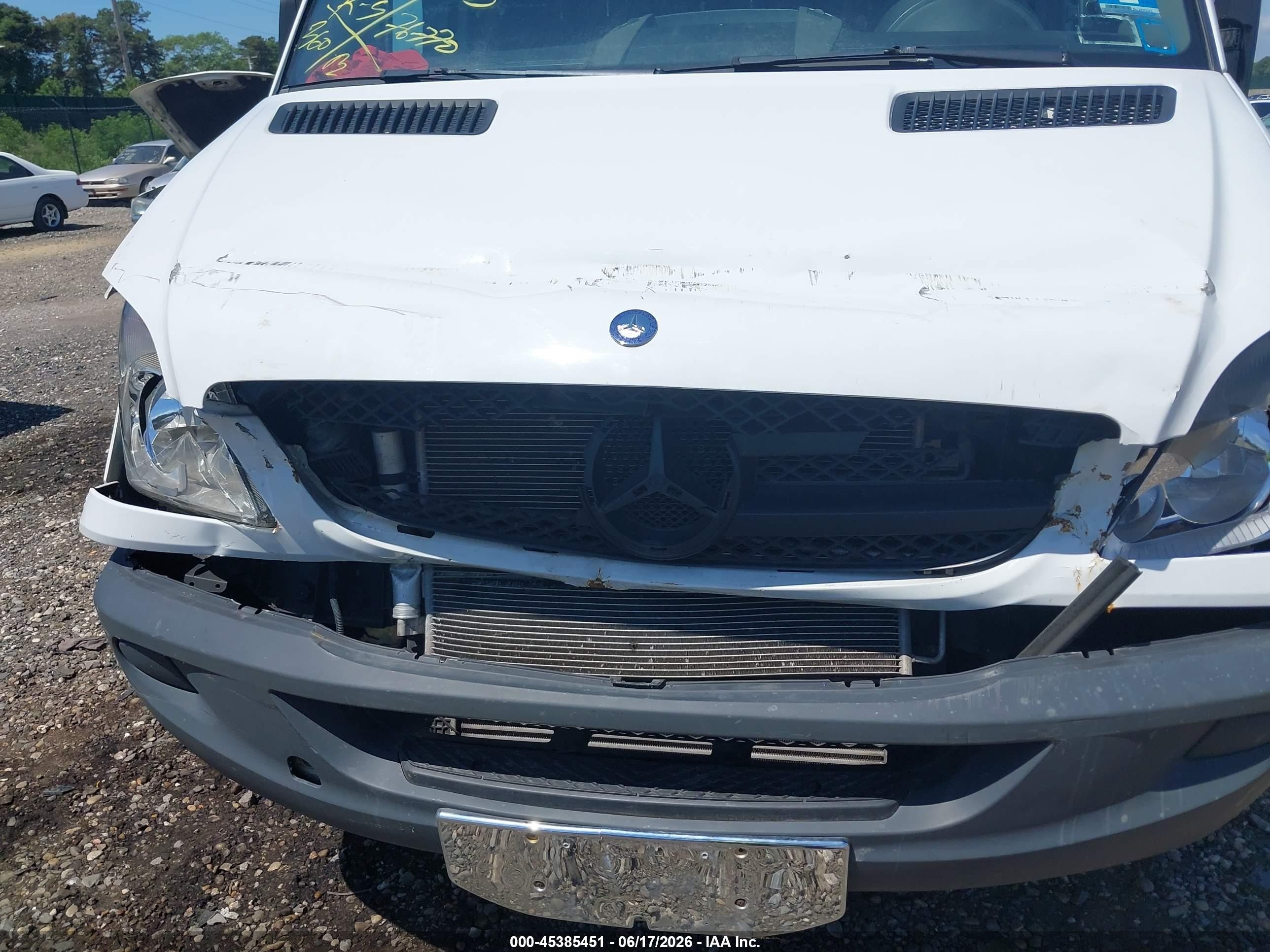 2011 Mercedes-benz Sprinter 2500 Normal Roof White vin: WD3PE7CC0B5557490