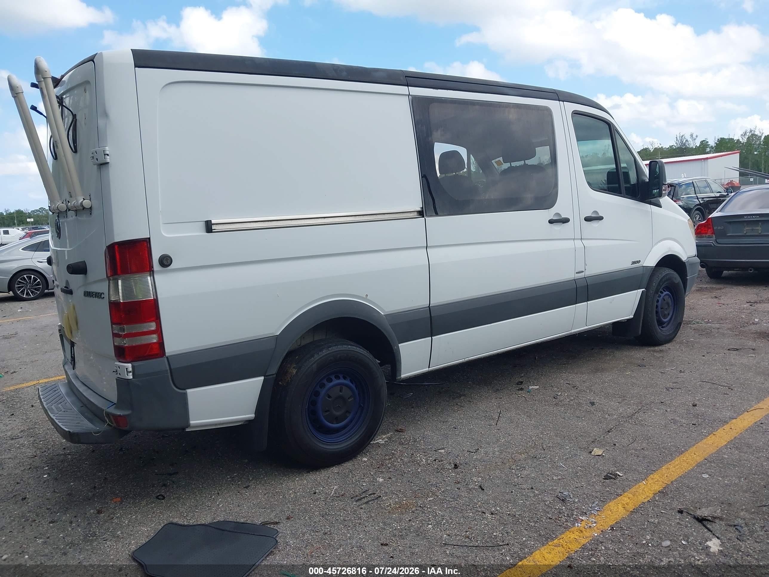2012 Mercedes-benz Sprinter 2500 Normal Roof White vin: WD3PE7CC0C5653153