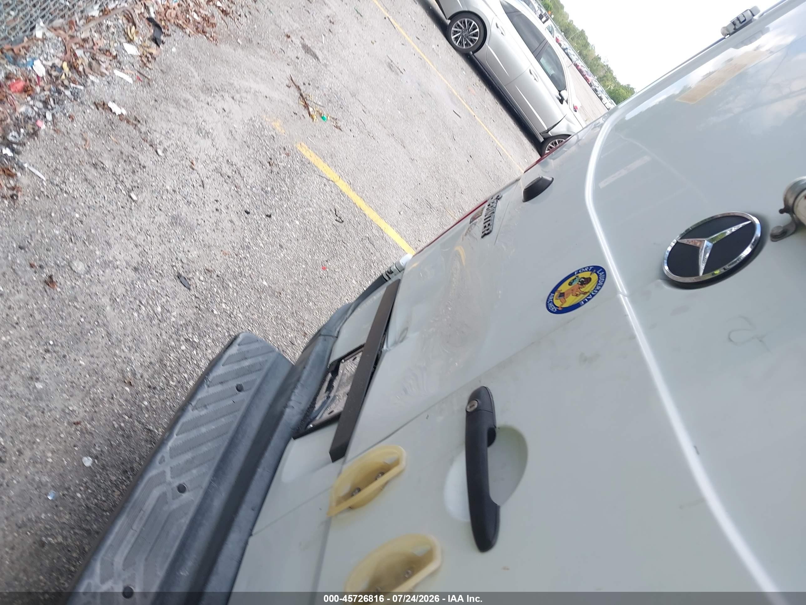2012 Mercedes-benz Sprinter 2500 Normal Roof White vin: WD3PE7CC0C5653153