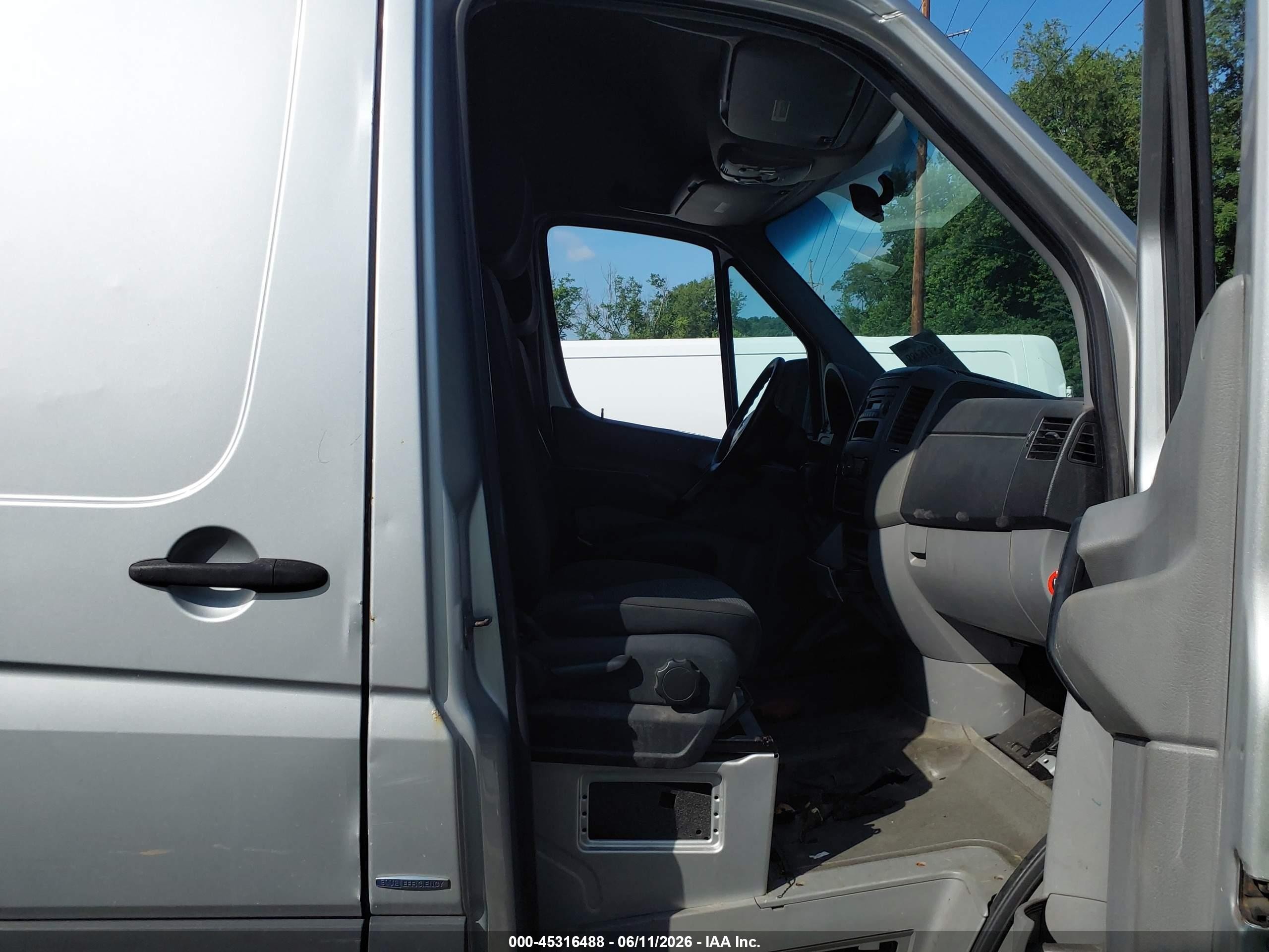 2012 Mercedes-benz Sprinter Cargo Vans Normal Roof Silver vin: WD3PE7CC0C5707390
