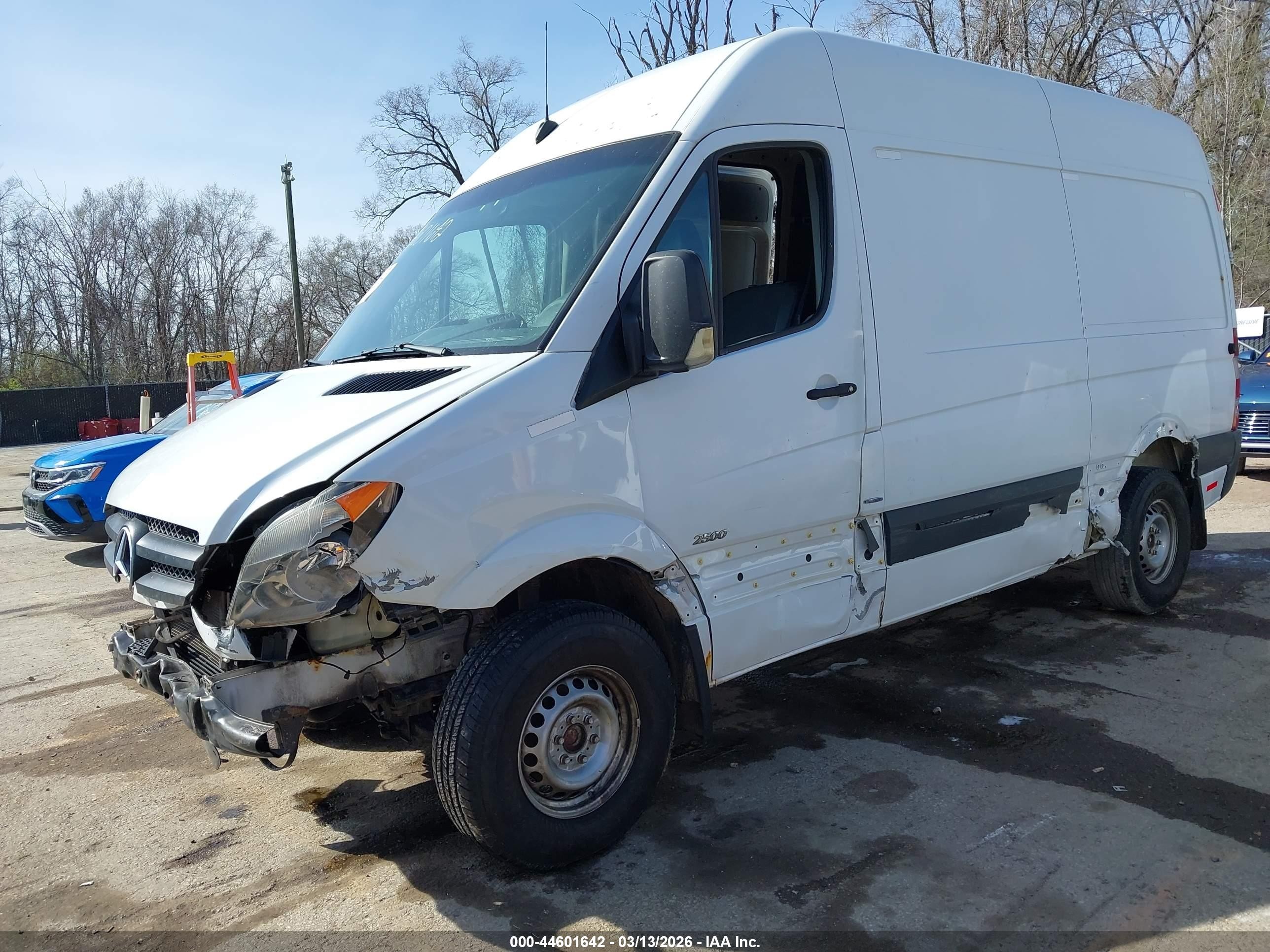 2013 Mercedes-benz Sprinter 2500 Normal Roof White vin: WD3PE7CC0D5763525