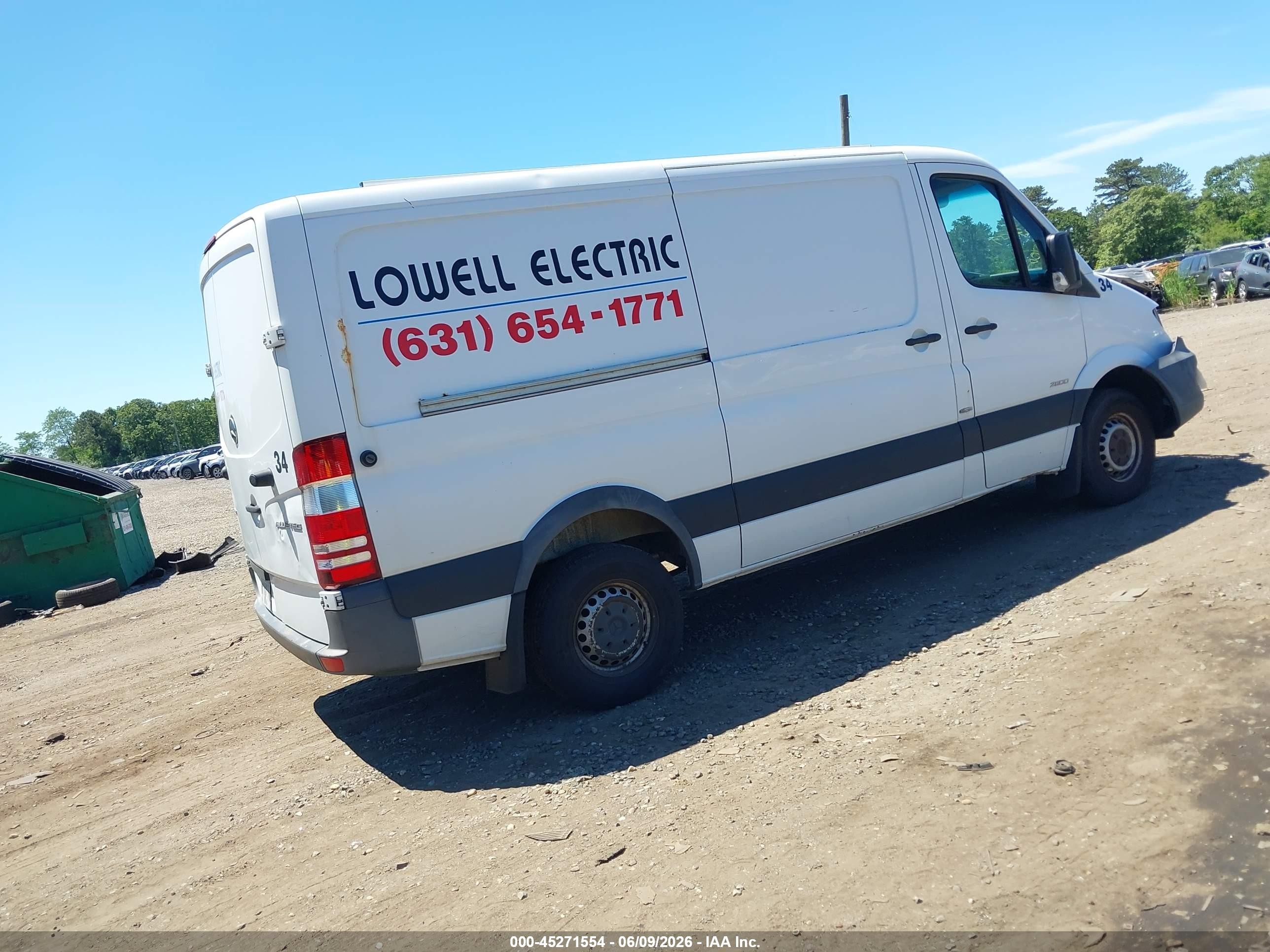 2014 Mercedes-benz Sprinter 2500 Normal Roof White vin: WD3PE7CC0E5826074