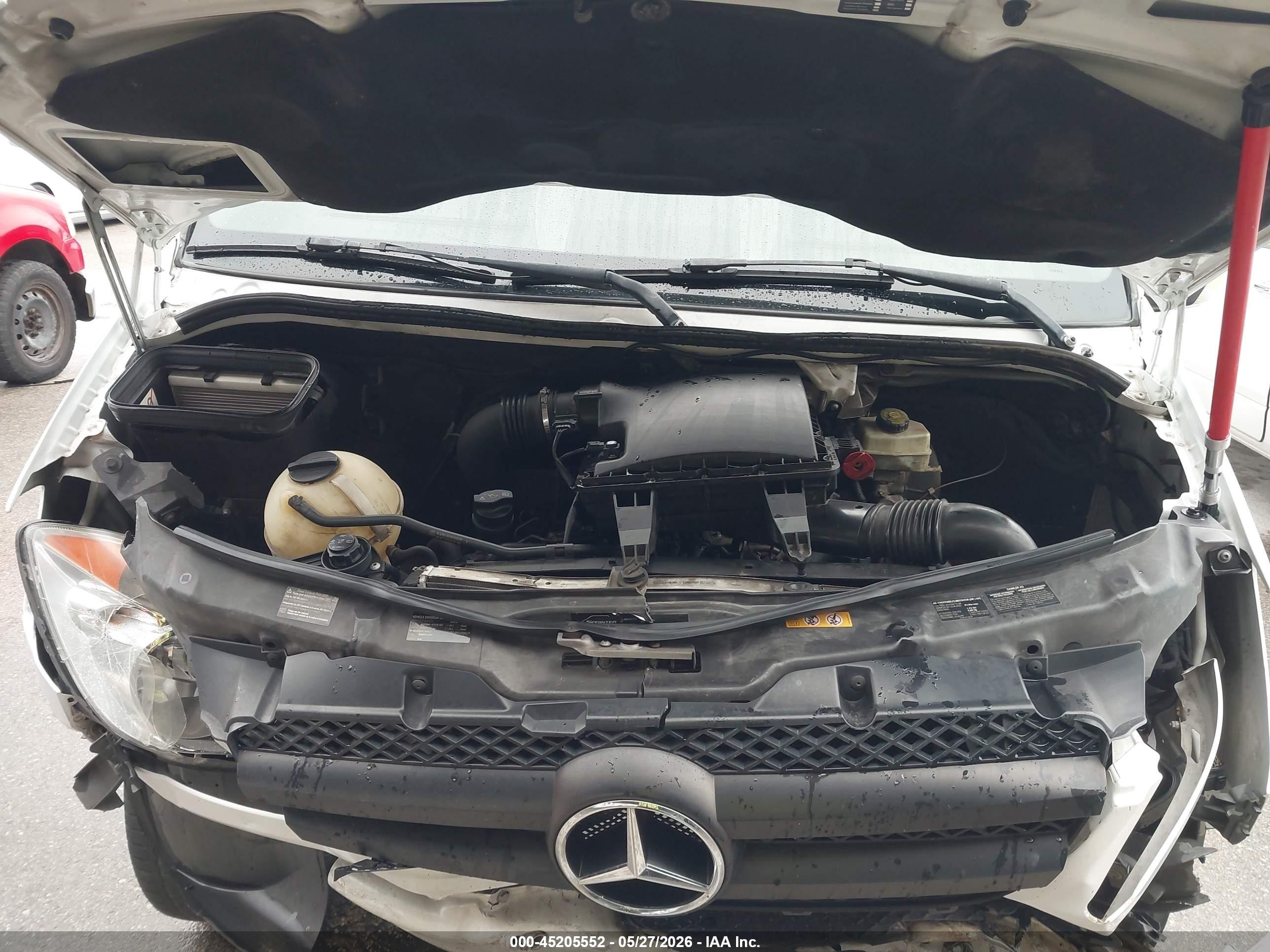 2013 Mercedes-benz Sprinter 2500 Normal Roof White vin: WD3PE7CC1D5788241