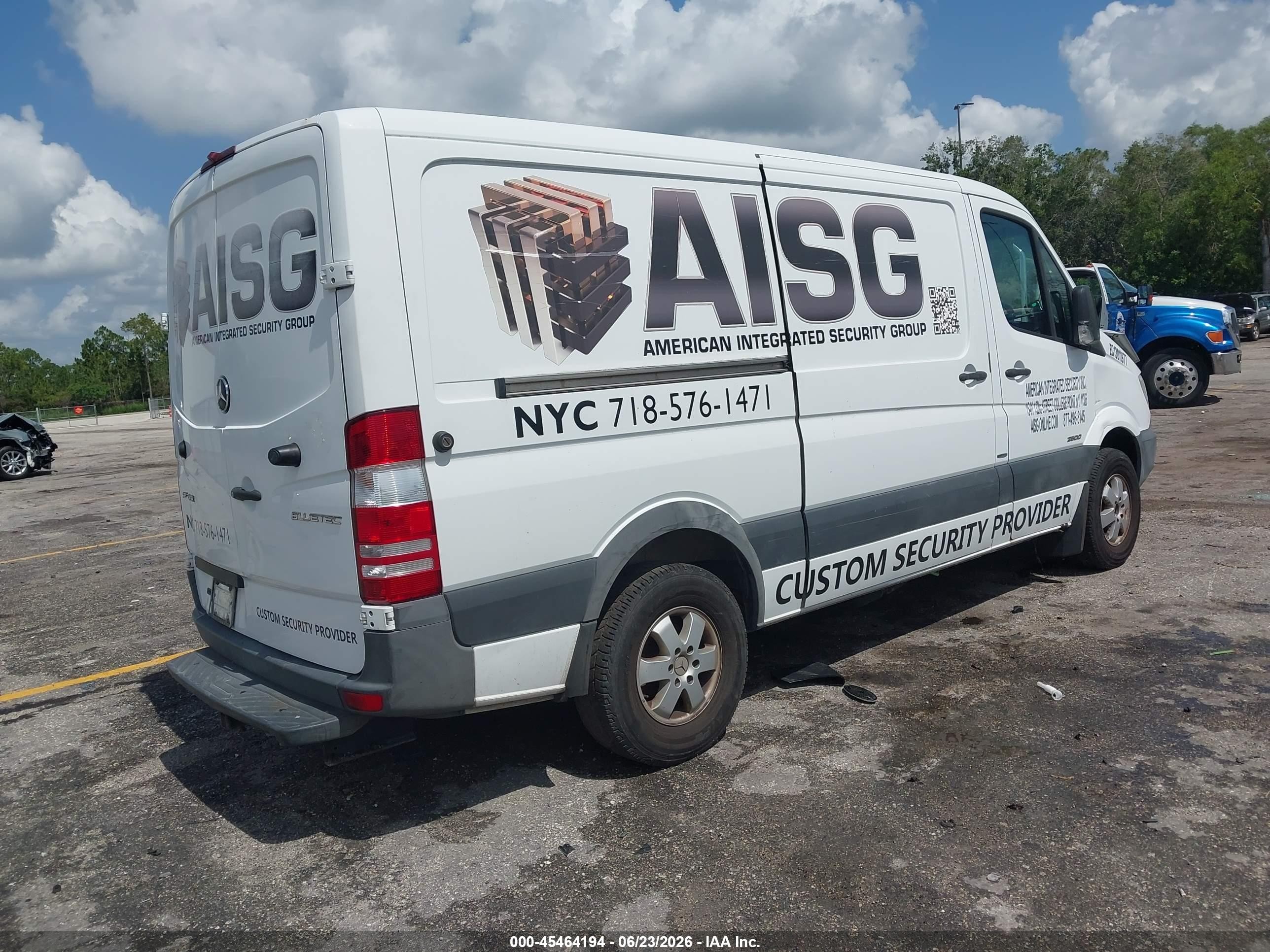 2014 Mercedes-benz Sprinter 2500 Normal Roof White vin: WD3PE7CC3E5842785