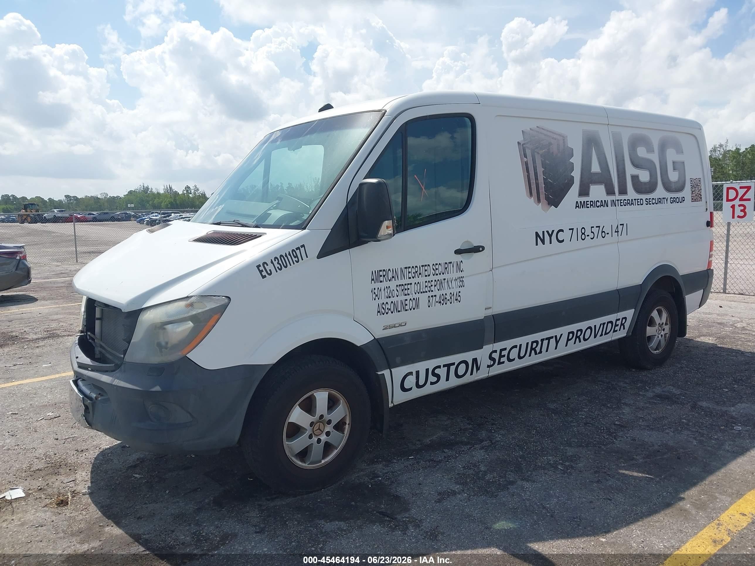 2014 Mercedes-benz Sprinter 2500 Normal Roof White vin: WD3PE7CC3E5842785