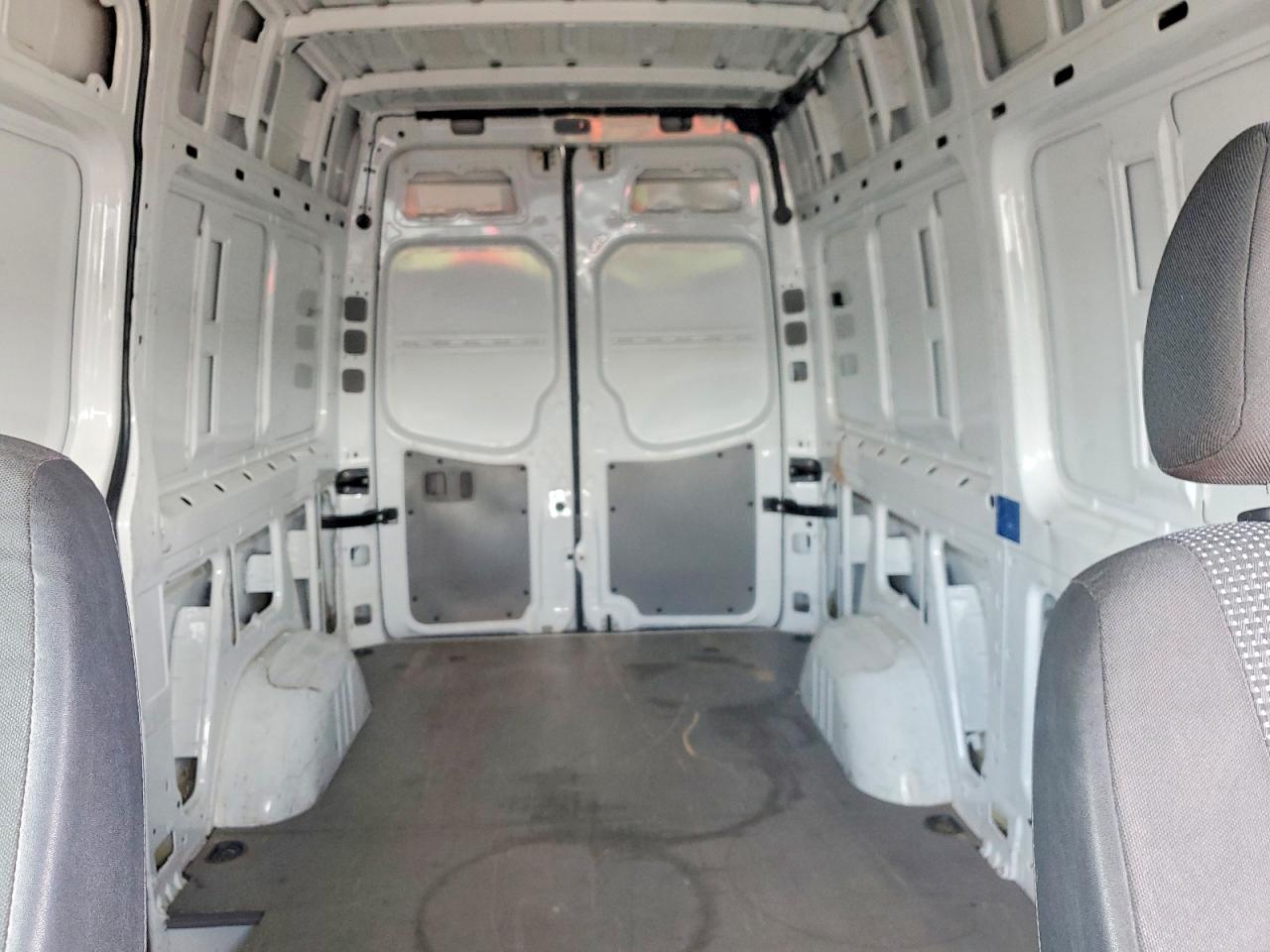 2012 Mercedes-benz Sprinter 2500 White vin: WD3PE7CC7C5653151