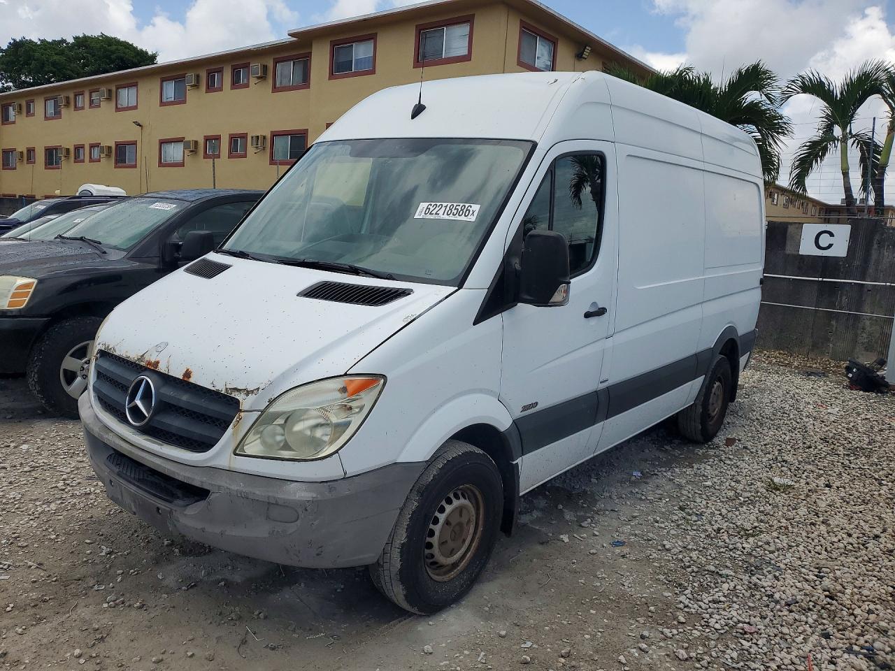 2012 Mercedes-benz Sprinter 2500 White vin: WD3PE7CC7C5653151