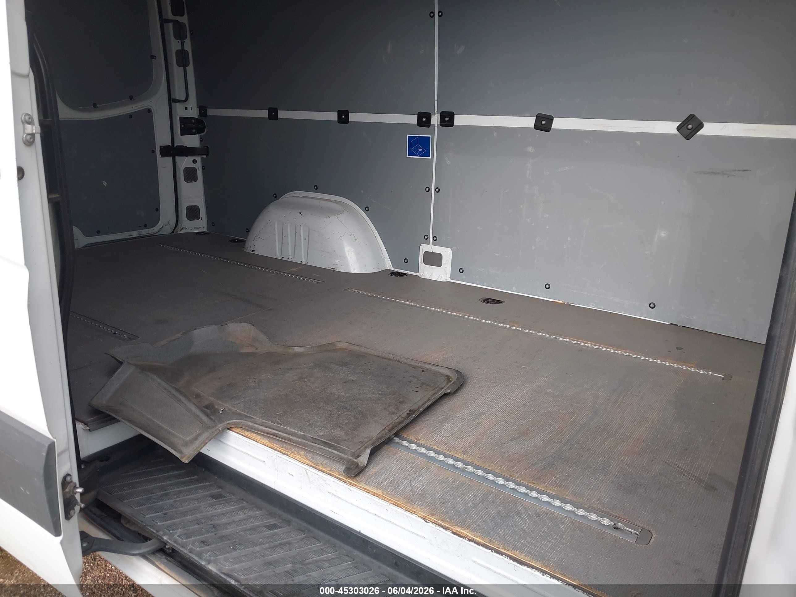 2012 Mercedes-benz Sprinter 2500 Normal Roof Белый vin: WD3PE7CC8C5714782