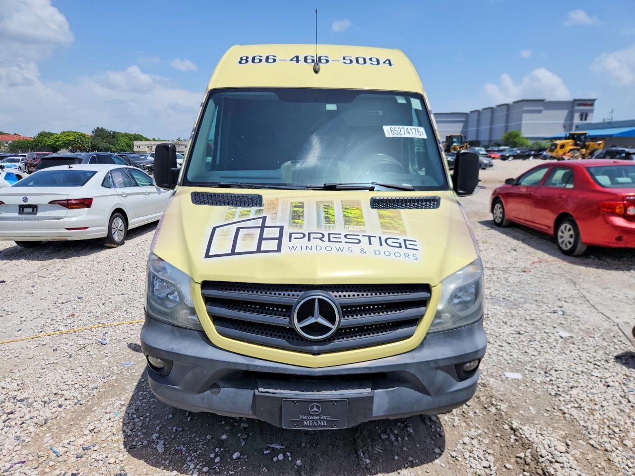 2015 Mercedes-benz Sprinter 2500 Yellow vin: WD3PE7CC8FP100694